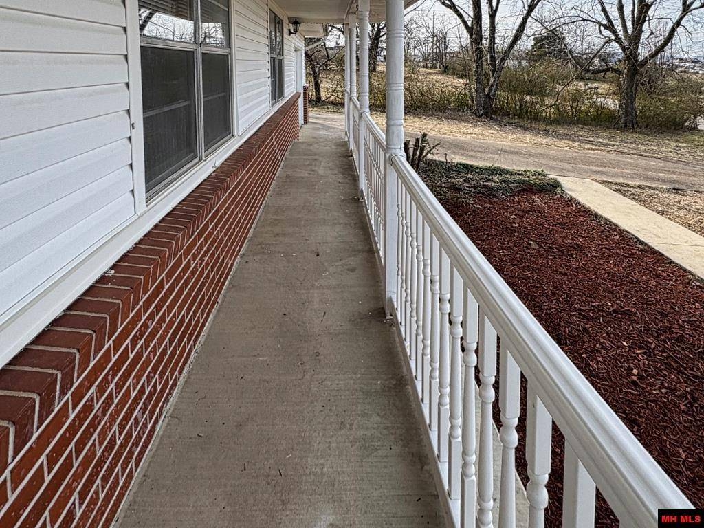 Gassville, AR 72635,217 SCHOOL STREET
