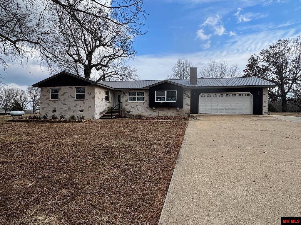Mountain Home, AR 72653,805 BUFORD ROAD