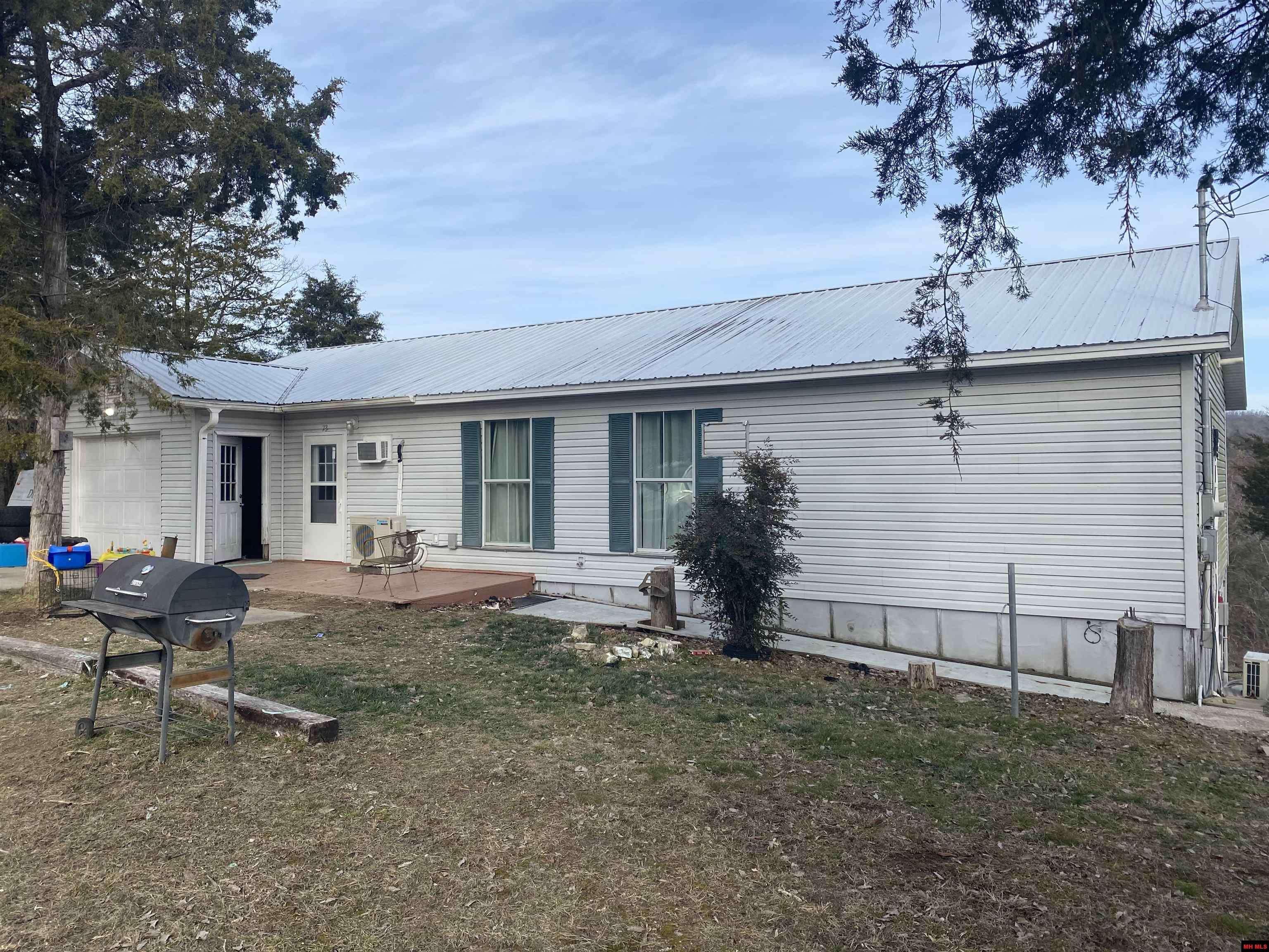 Salesville, AR 72653,73 W PIPER LANE