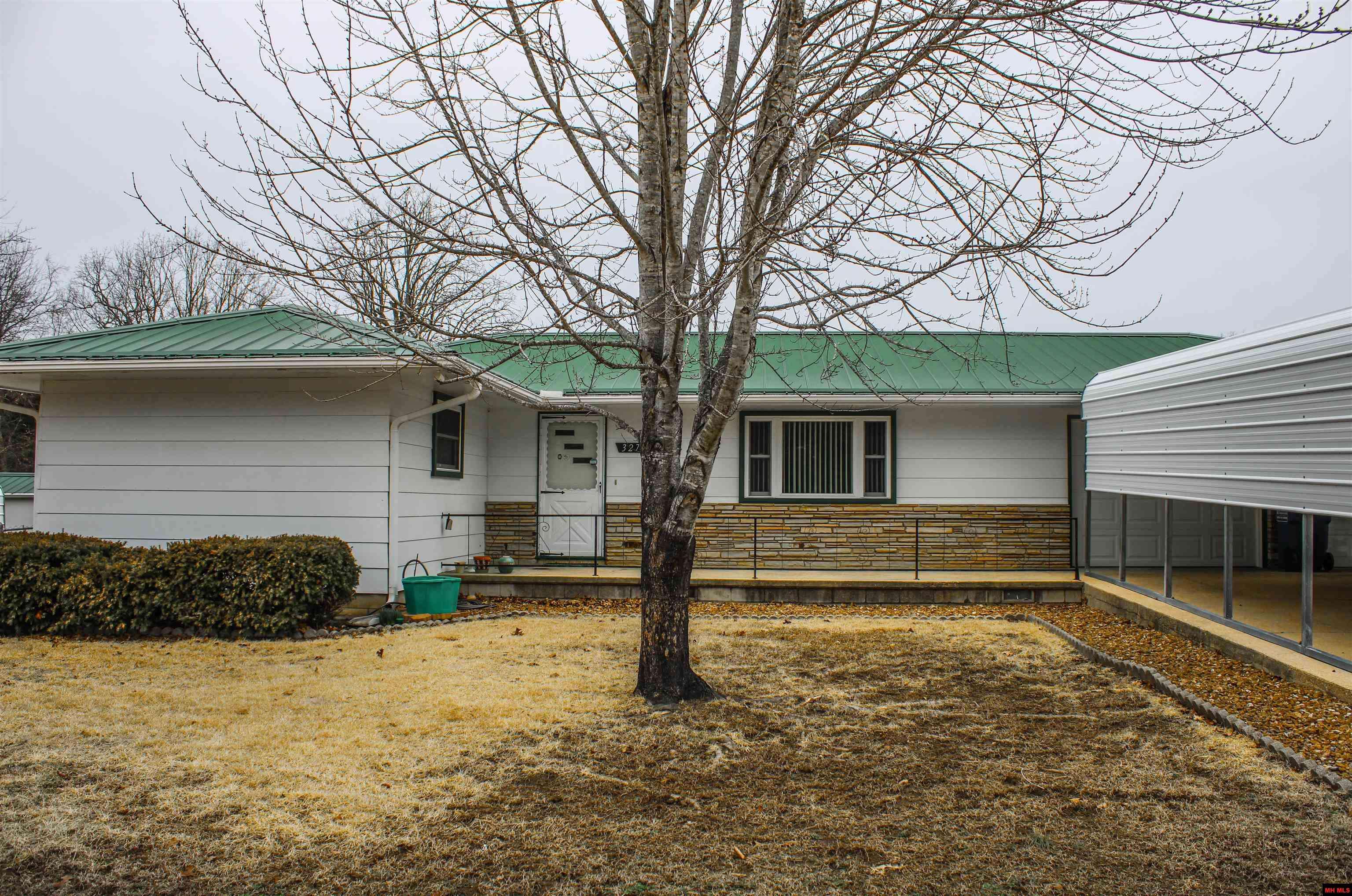 Lead Hill, AR 72644,327 W PINE STREET