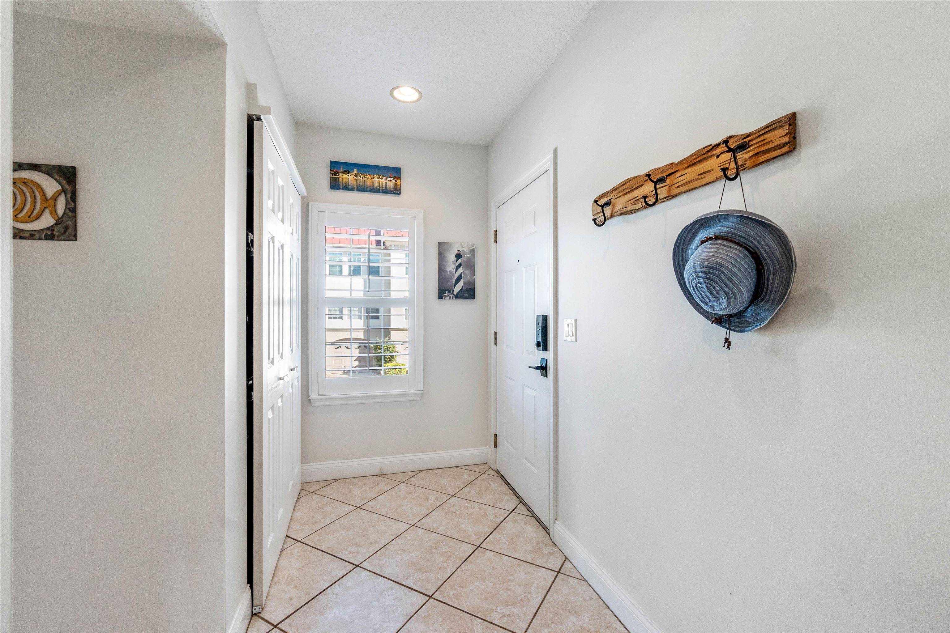 St Augustine, FL 32080,12 Flagler Blvd, Unit B202