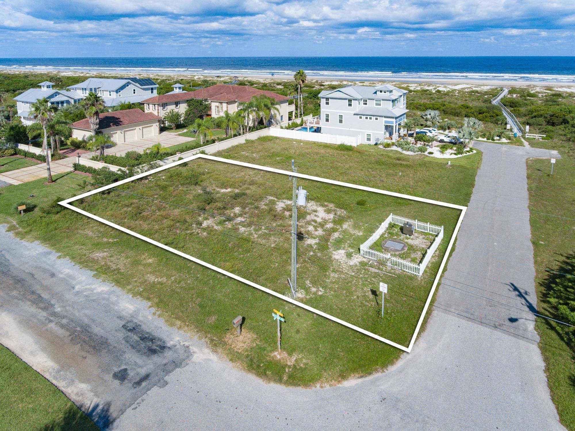 St Augustine, FL 32080,8 Oceanside Drive