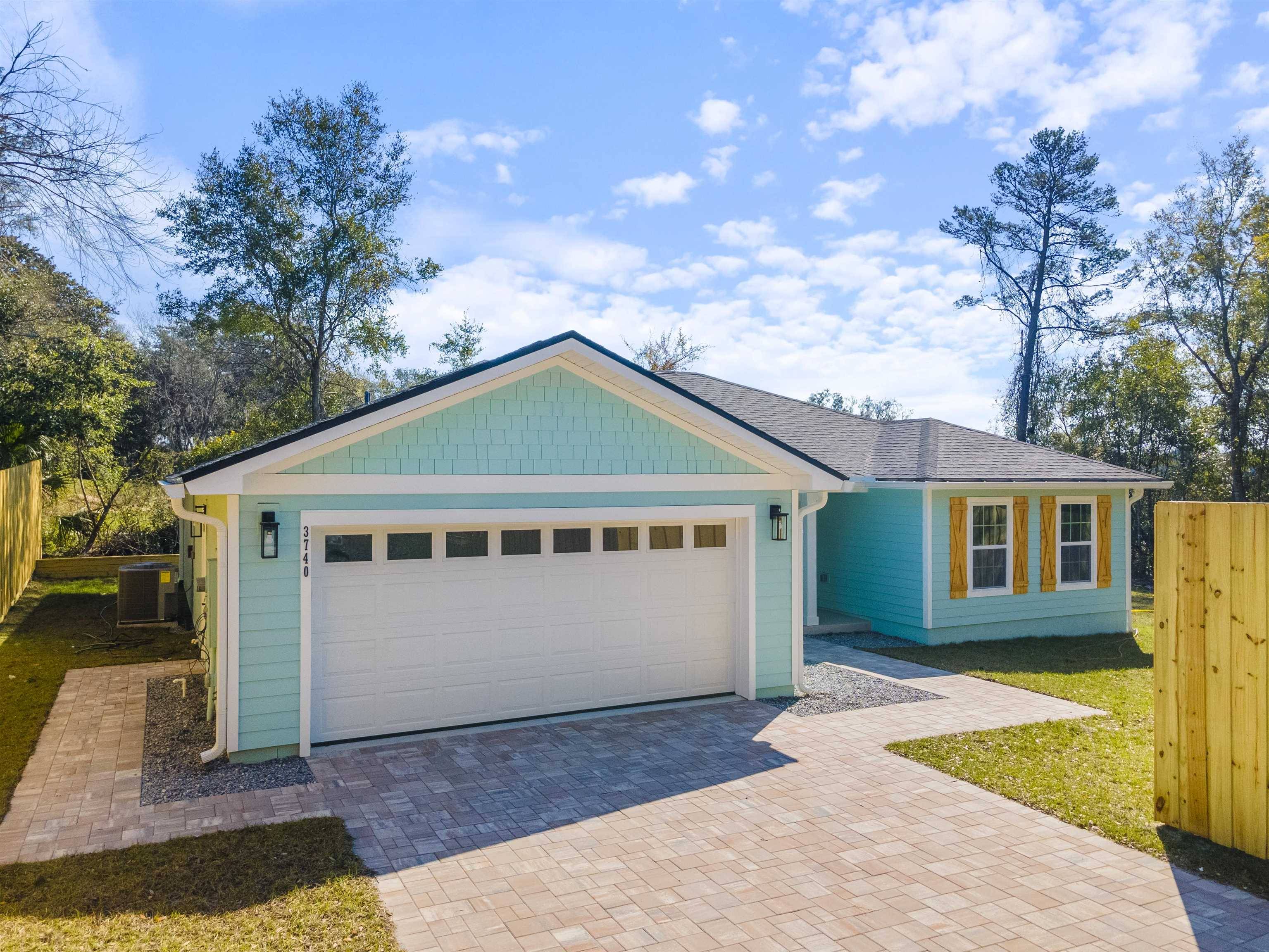 St Augustine, FL 32086,3740 Bluff Ln