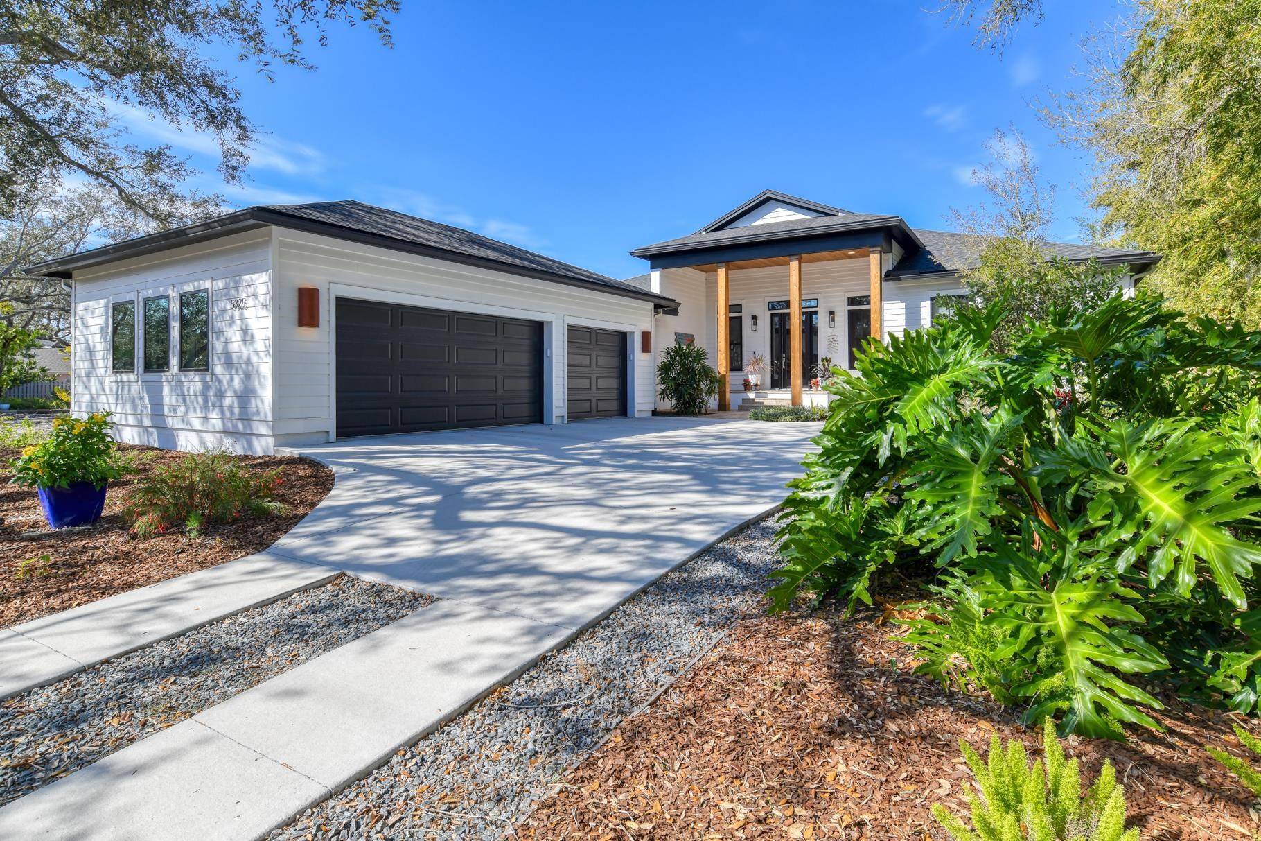 St Augustine, FL 32080,5325 Riverview Dr with NEW DOCK
