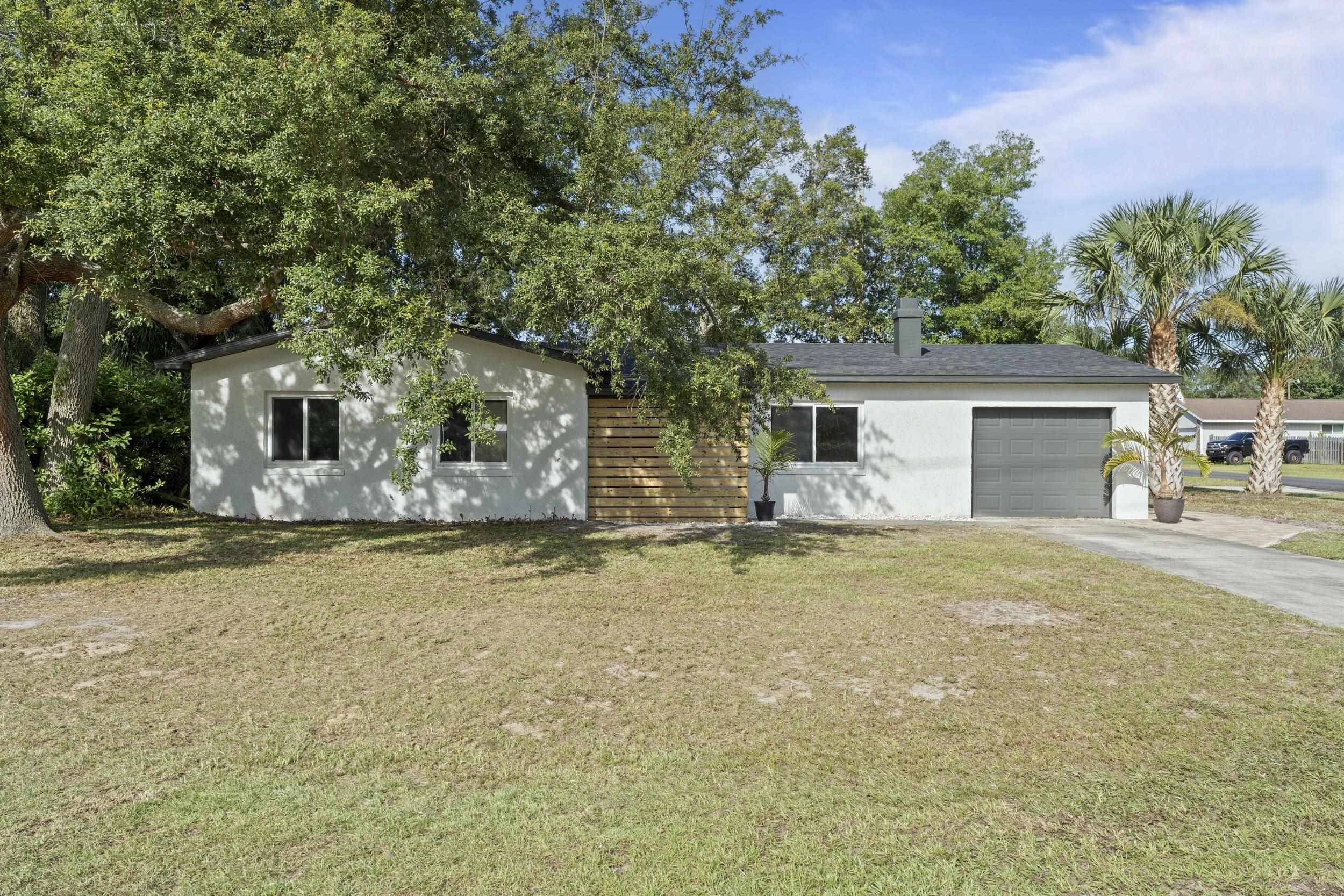 St Augustine, FL 32086,447 Segovia Rd.