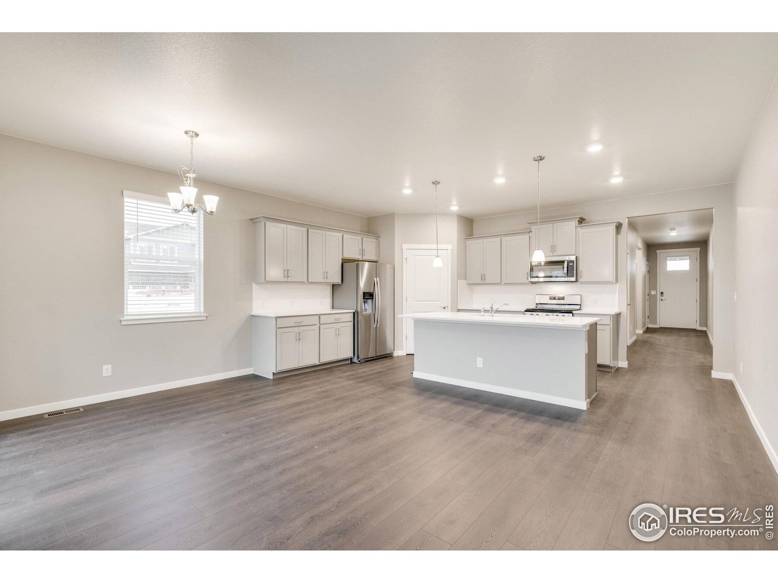 Berthoud, CO 80513,1080 Clara View Dr