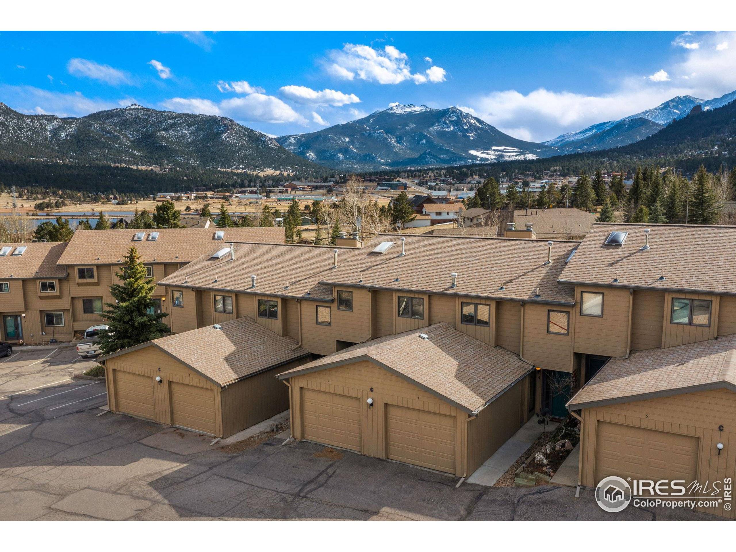 Estes Park, CO 80517,514 Grand Estates Dr #4