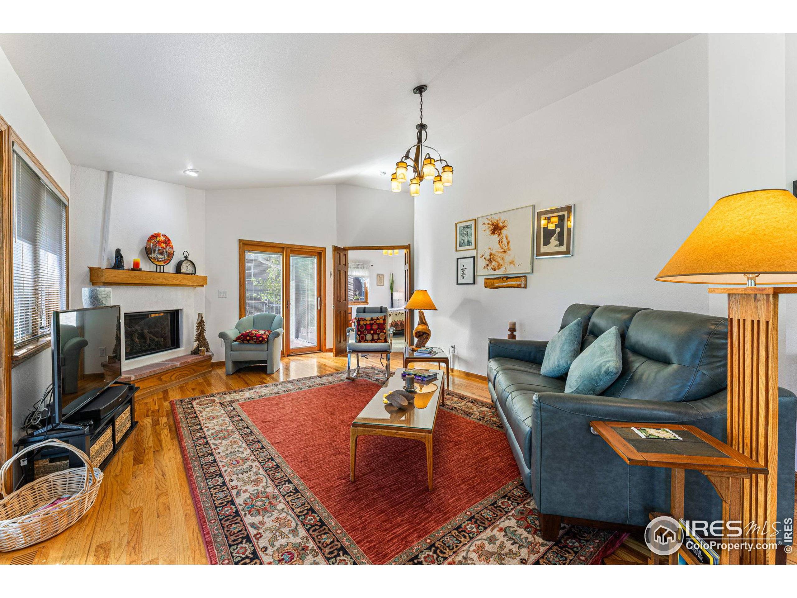 Golden, CO 80403,804 Meadow Run