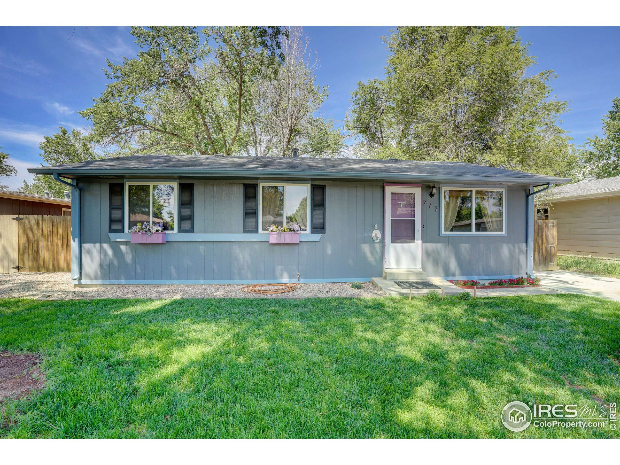 Longmont, CO 80504,717 Mount Evans St