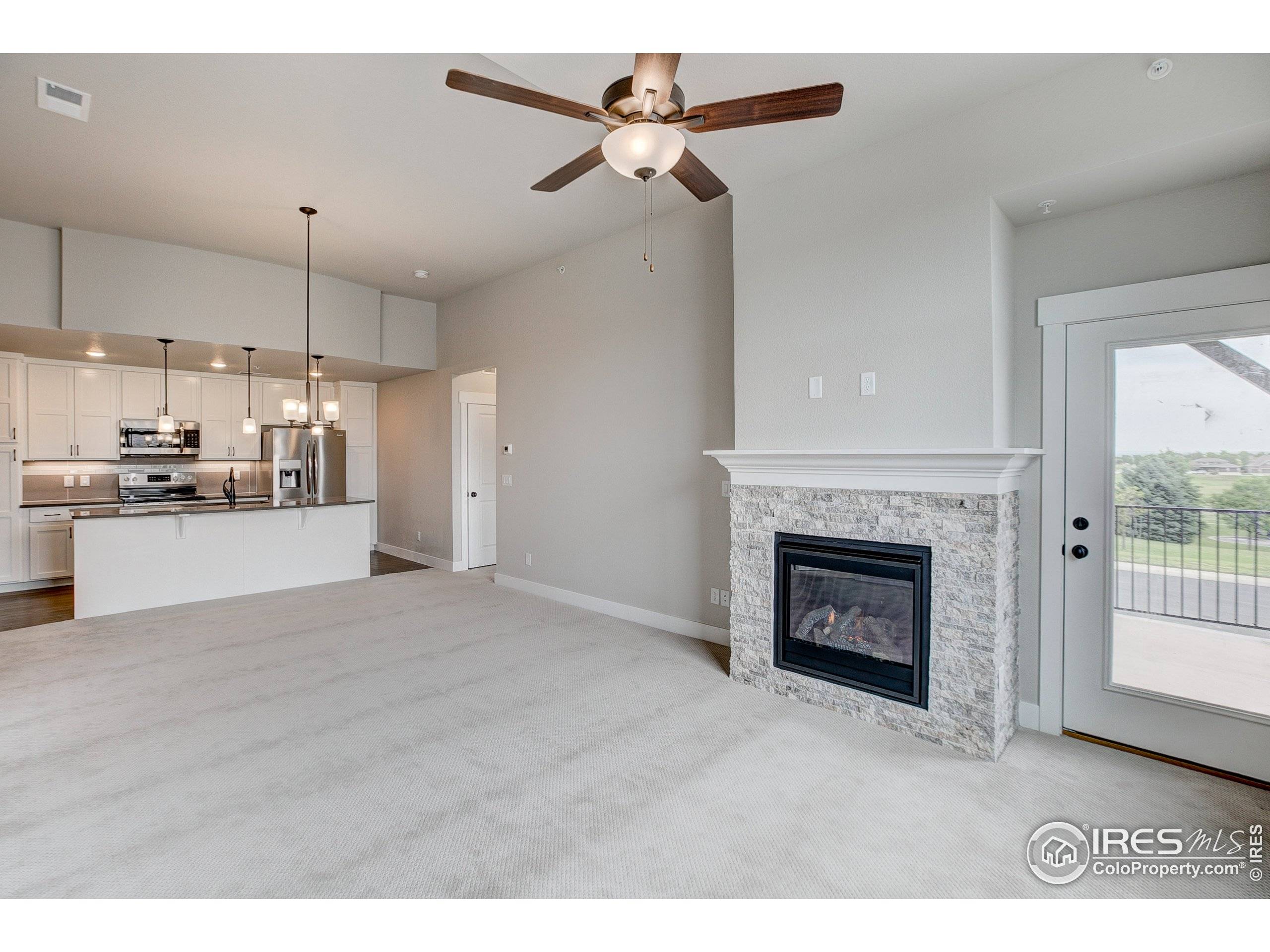 Longmont, CO 80504,285 High Point Dr #207