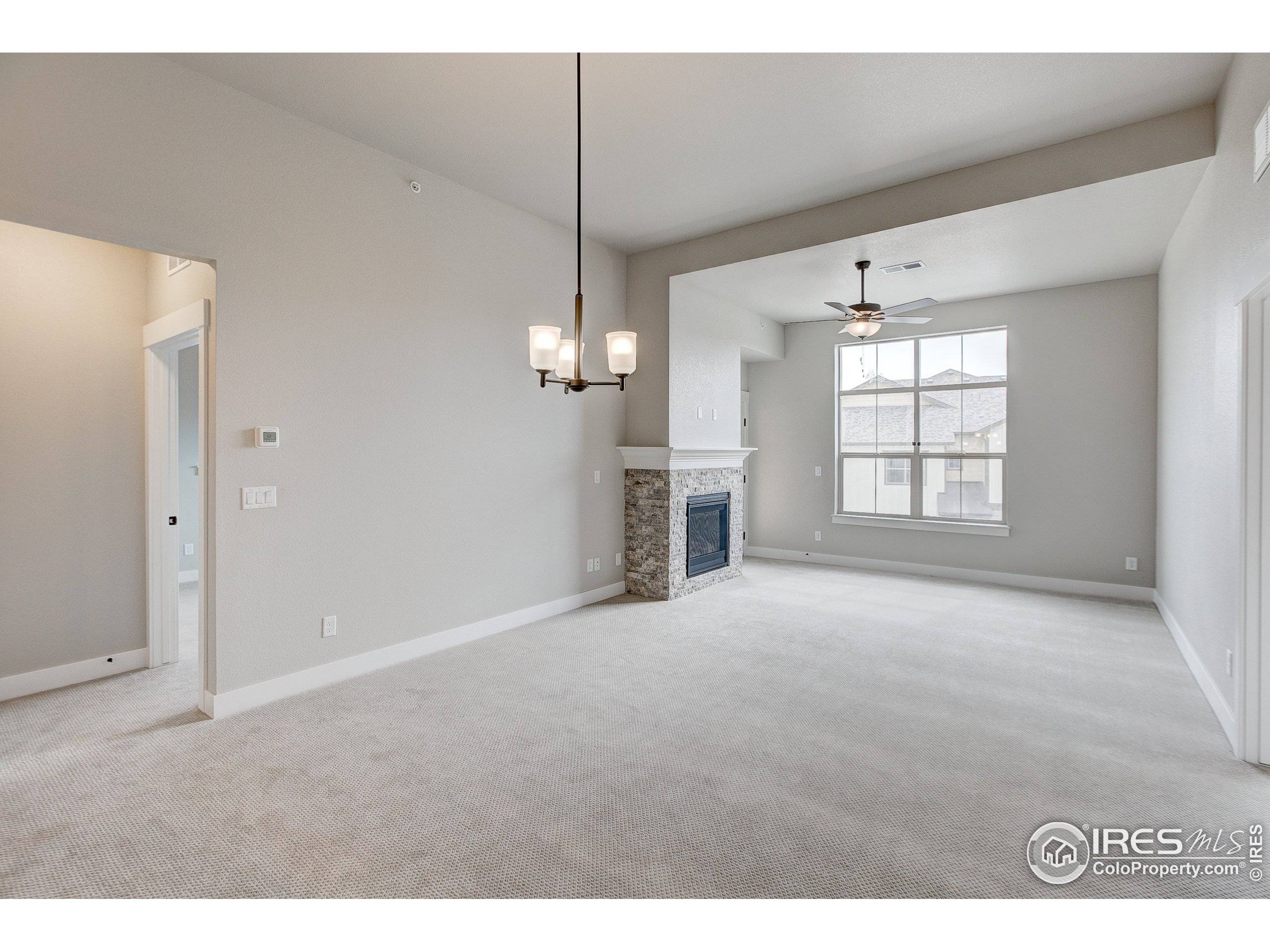 Longmont, CO 80504,285 High Point Dr #207