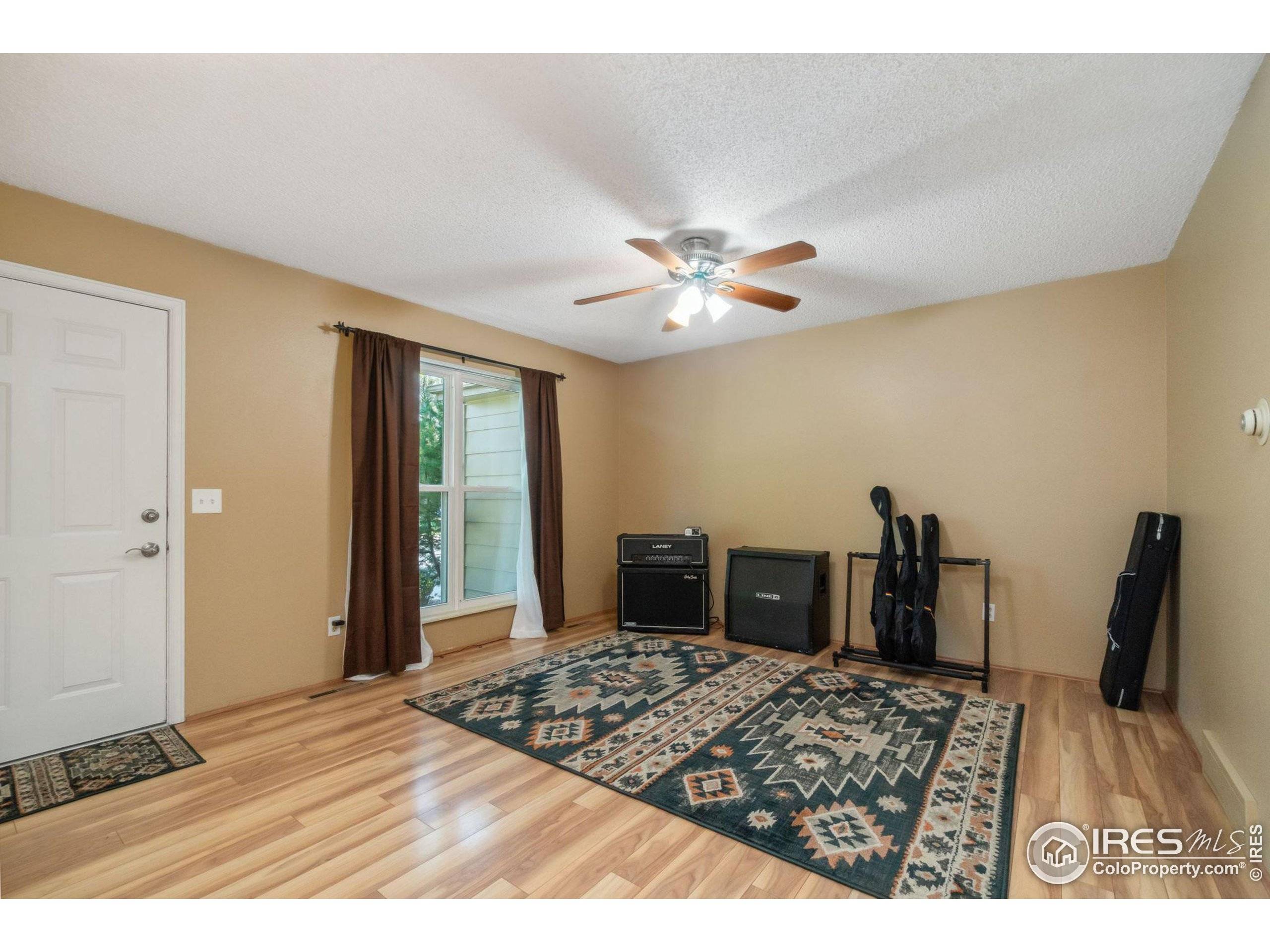 Fort Collins, CO 80526,400 Towhee St