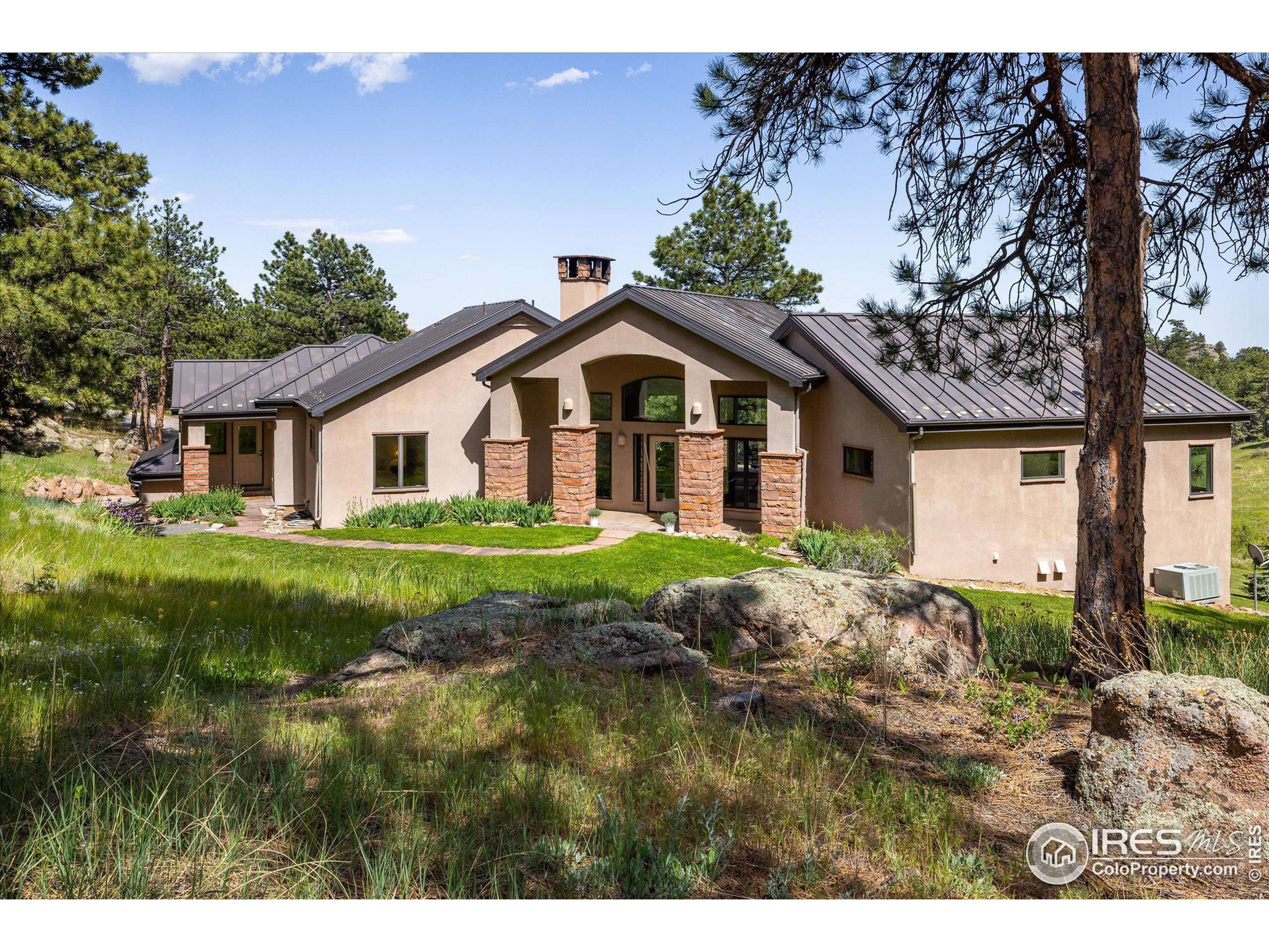 Lyons, CO 80540,95 Rowell Dr