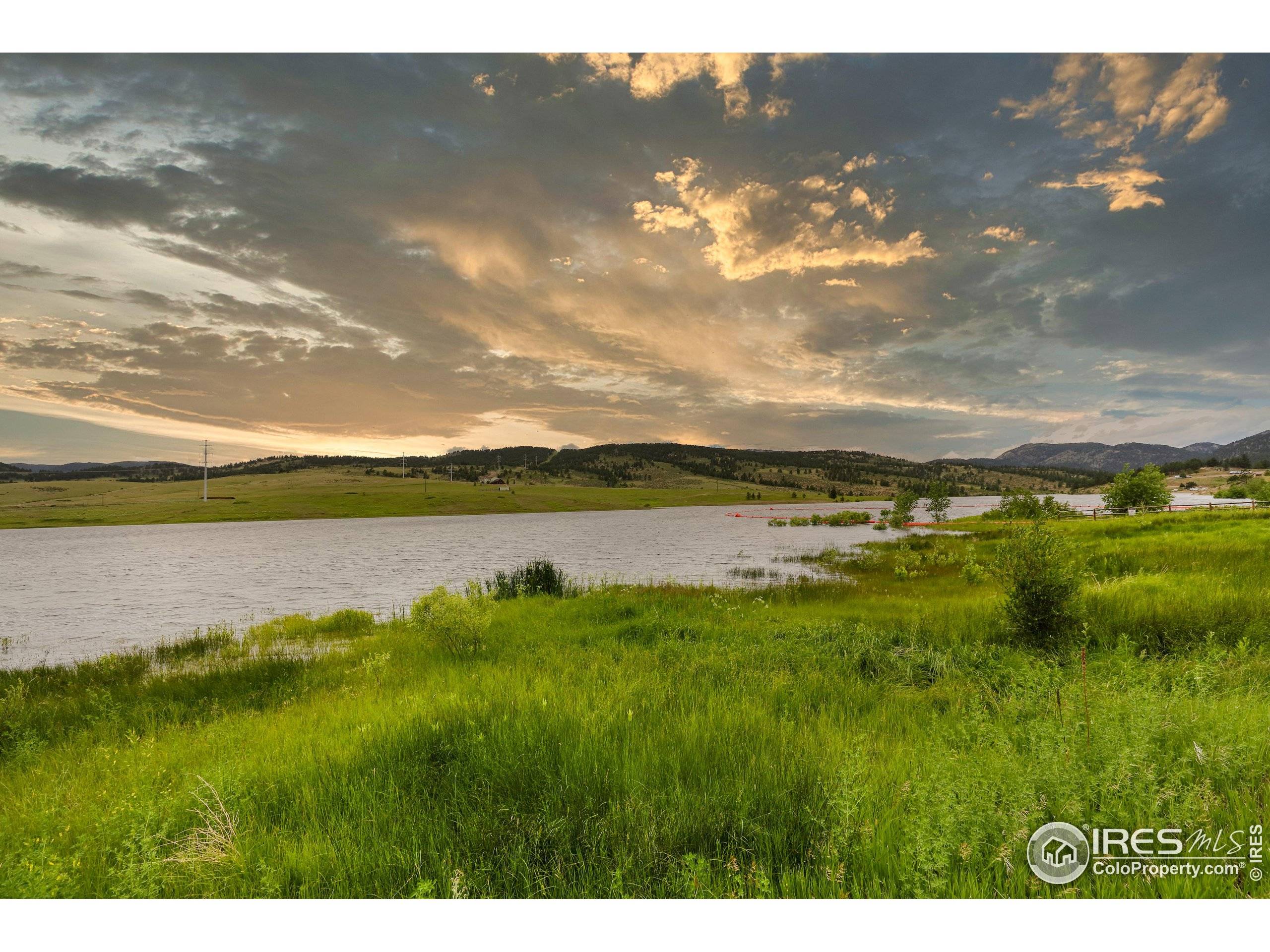 Loveland, CO 80537,689 Cattle Drive Rd