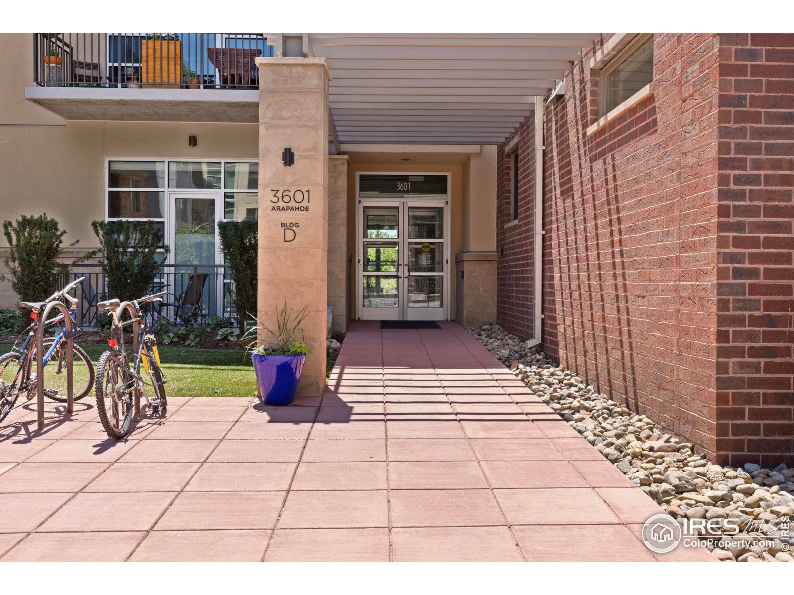 Boulder, CO 80303,3601 Arapahoe Ave #422