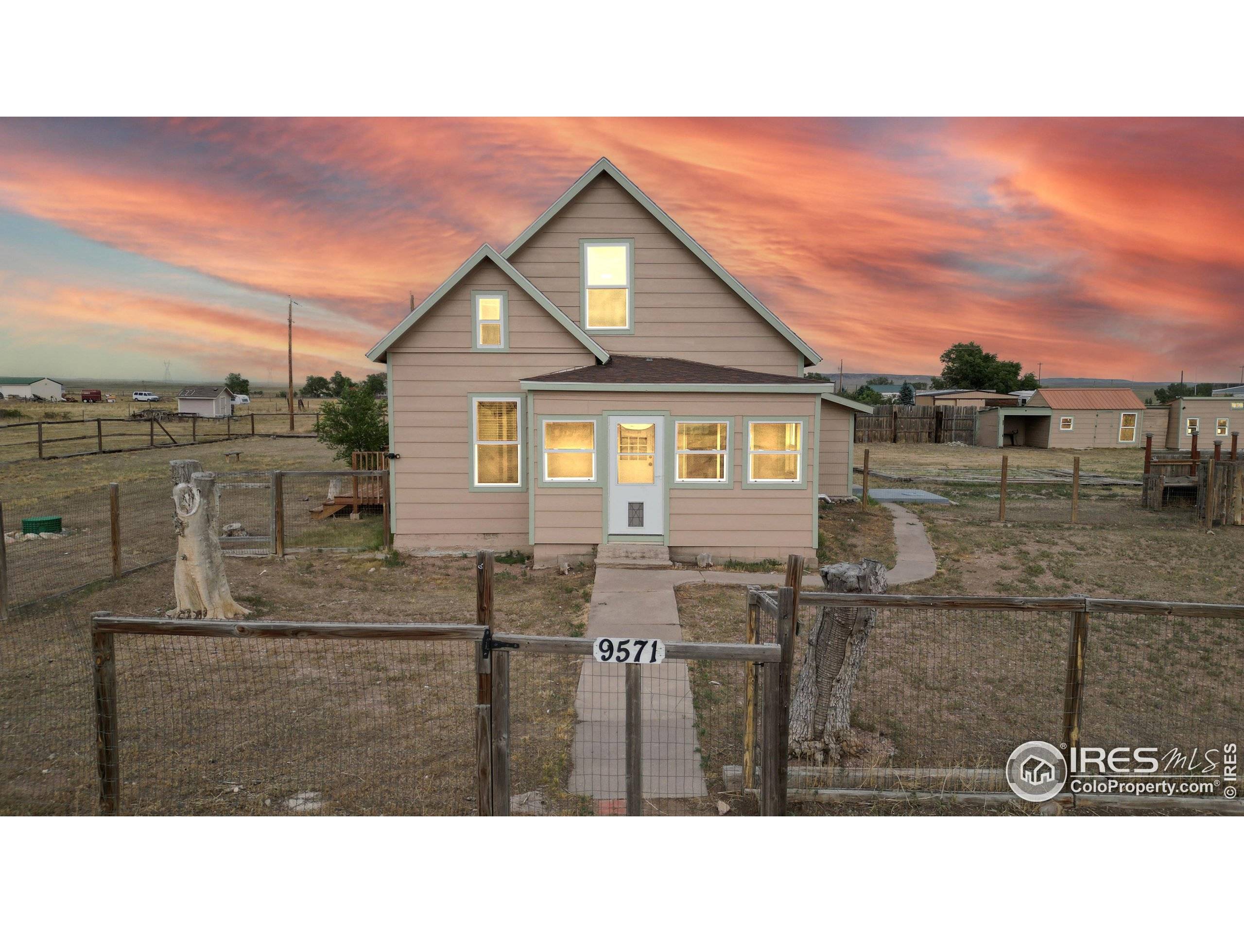 Carr, CO 80612,9571 Gray Ave