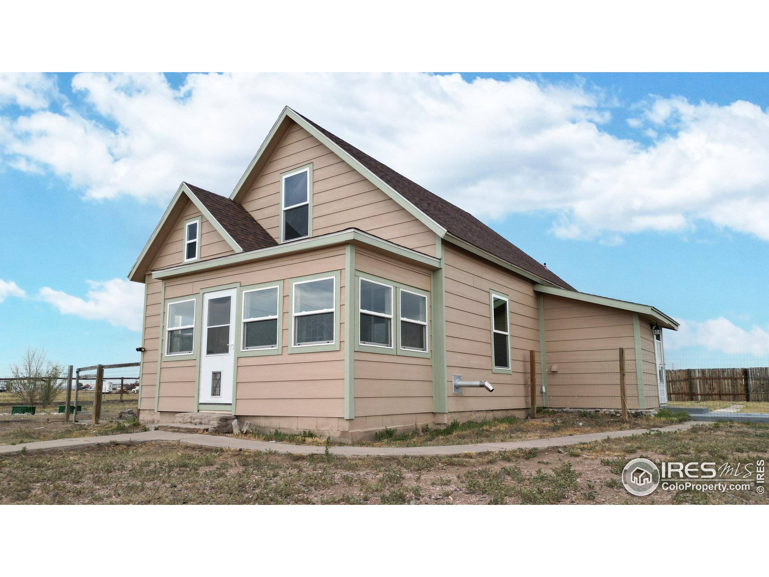 Carr, CO 80612,9571 Gray Ave