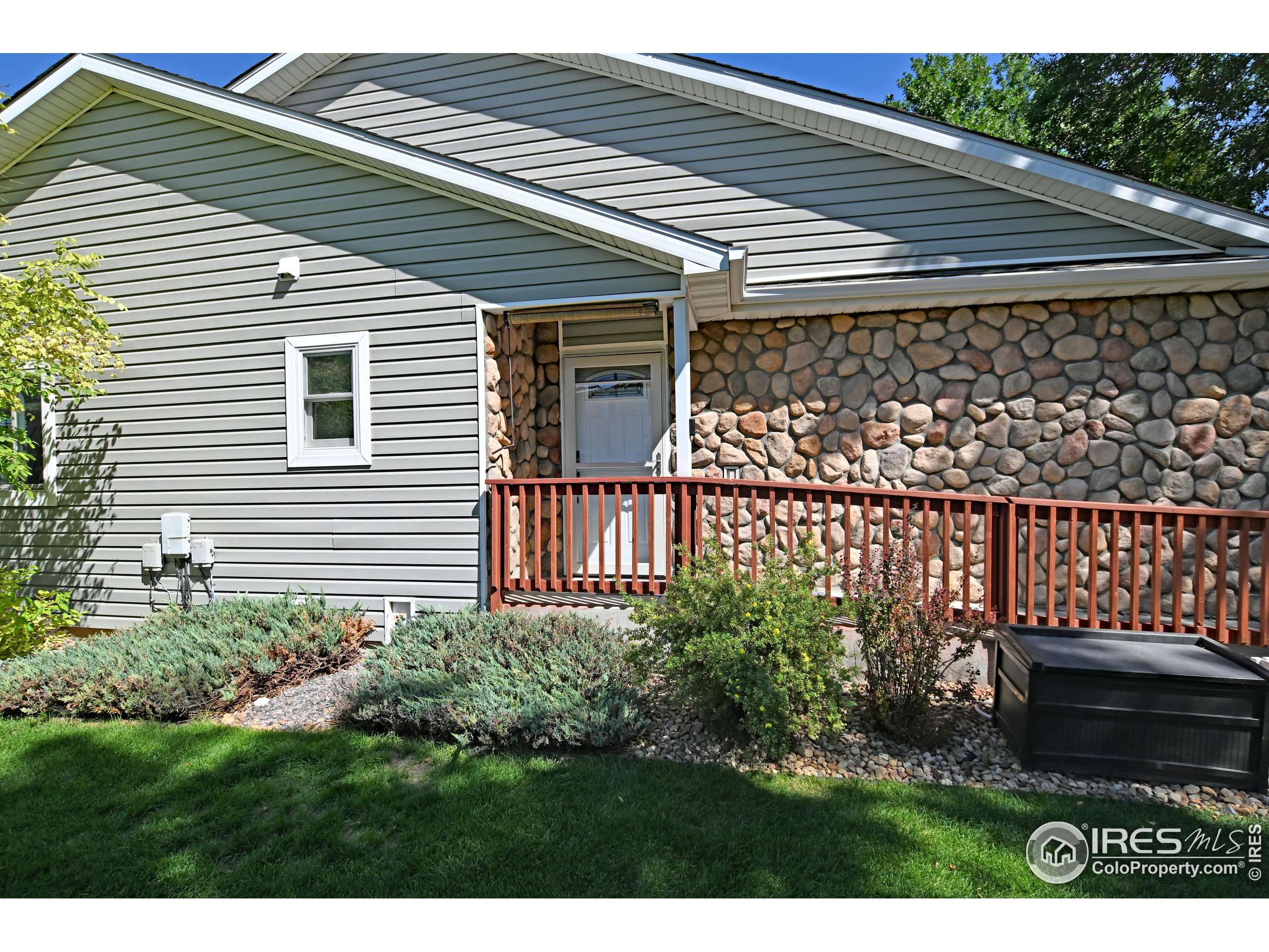 Loveland, CO 80538,1555 Oak Creek Dr