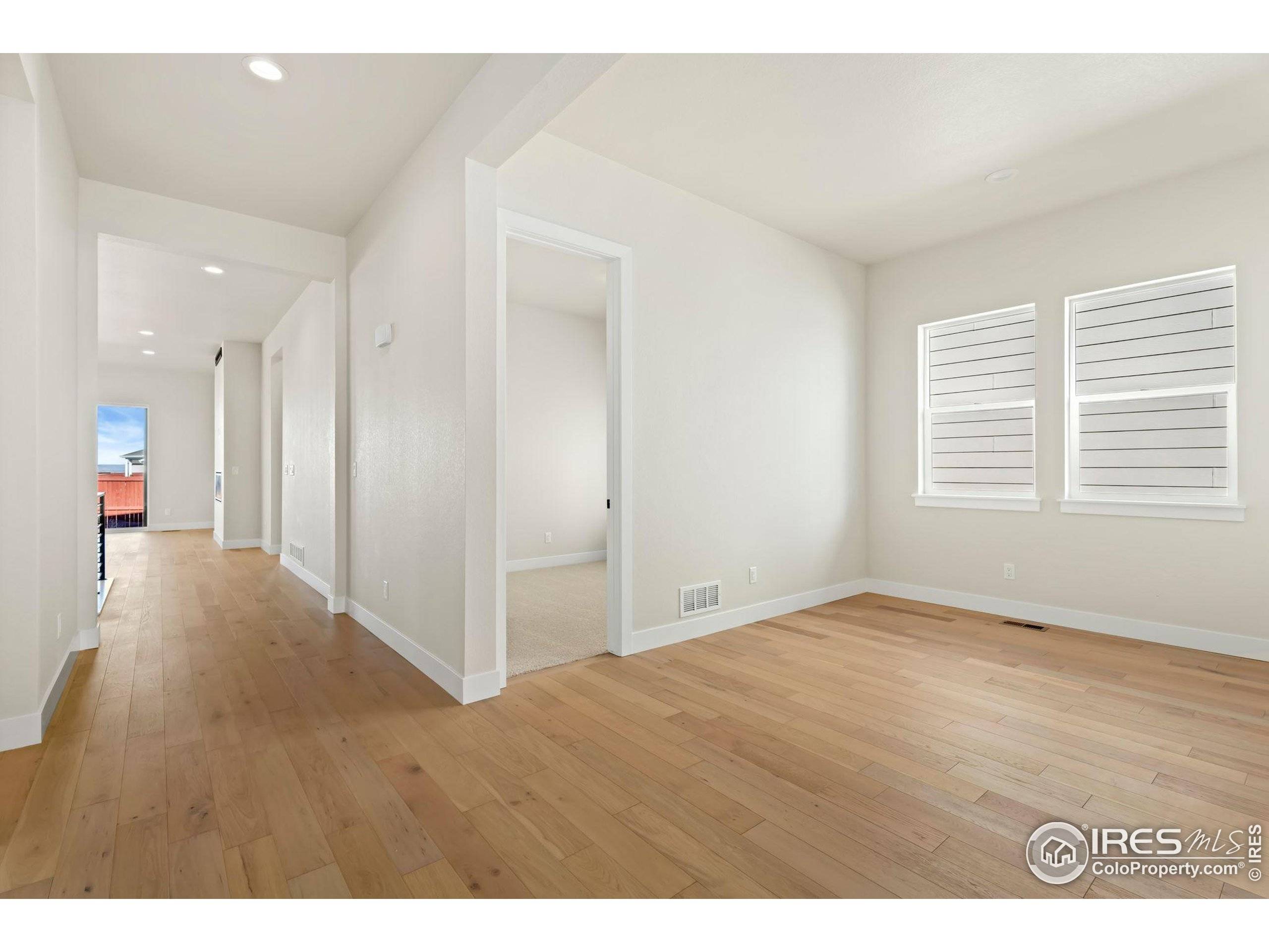 Windsor, CO 80550,1670 Winter Glow Dr