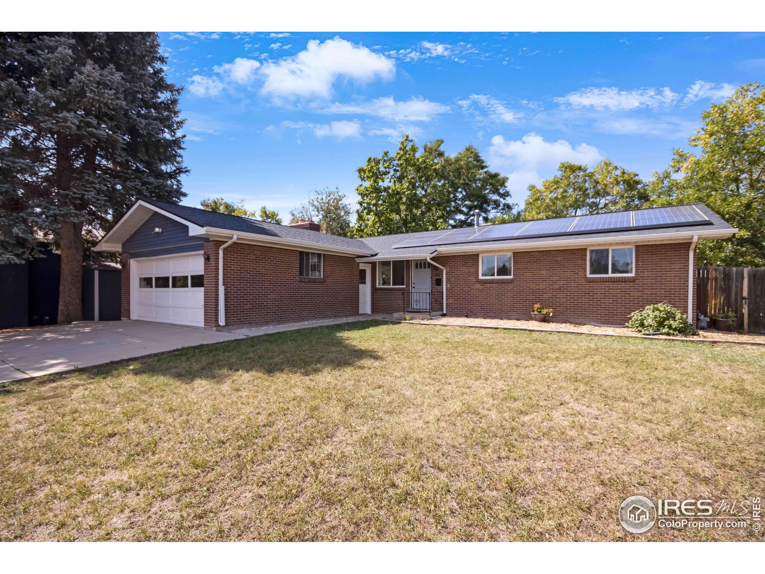 Arvada, CO 80003,6591 Saulsbury Ct