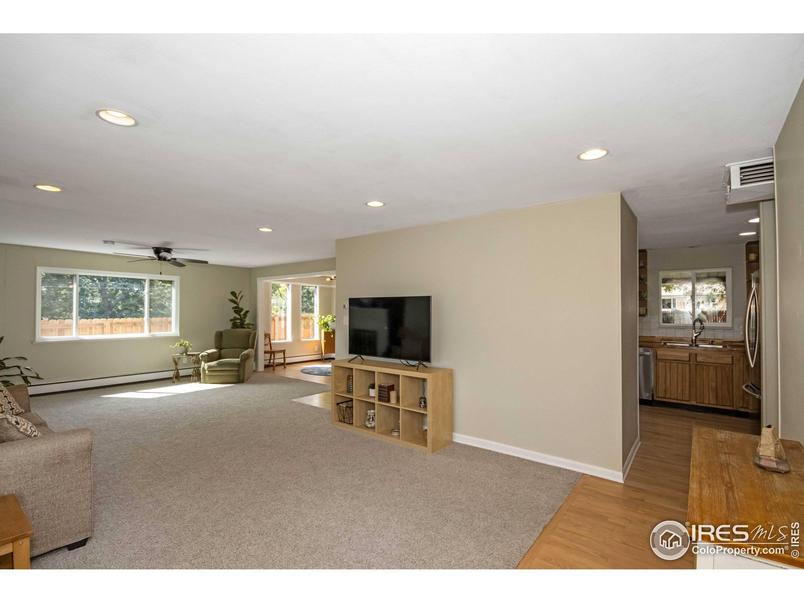 Arvada, CO 80003,6591 Saulsbury Ct