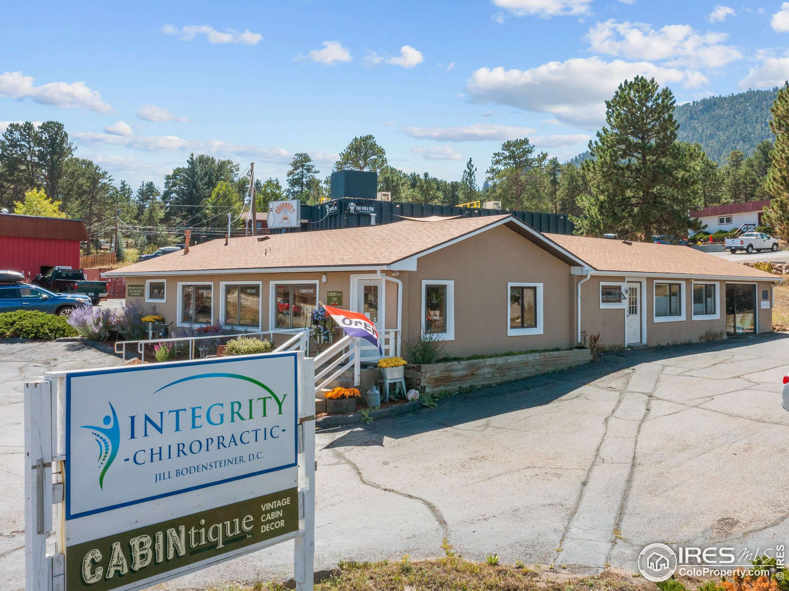 Estes Park, CO 80517,521 Saint Vrain Ln #A-B