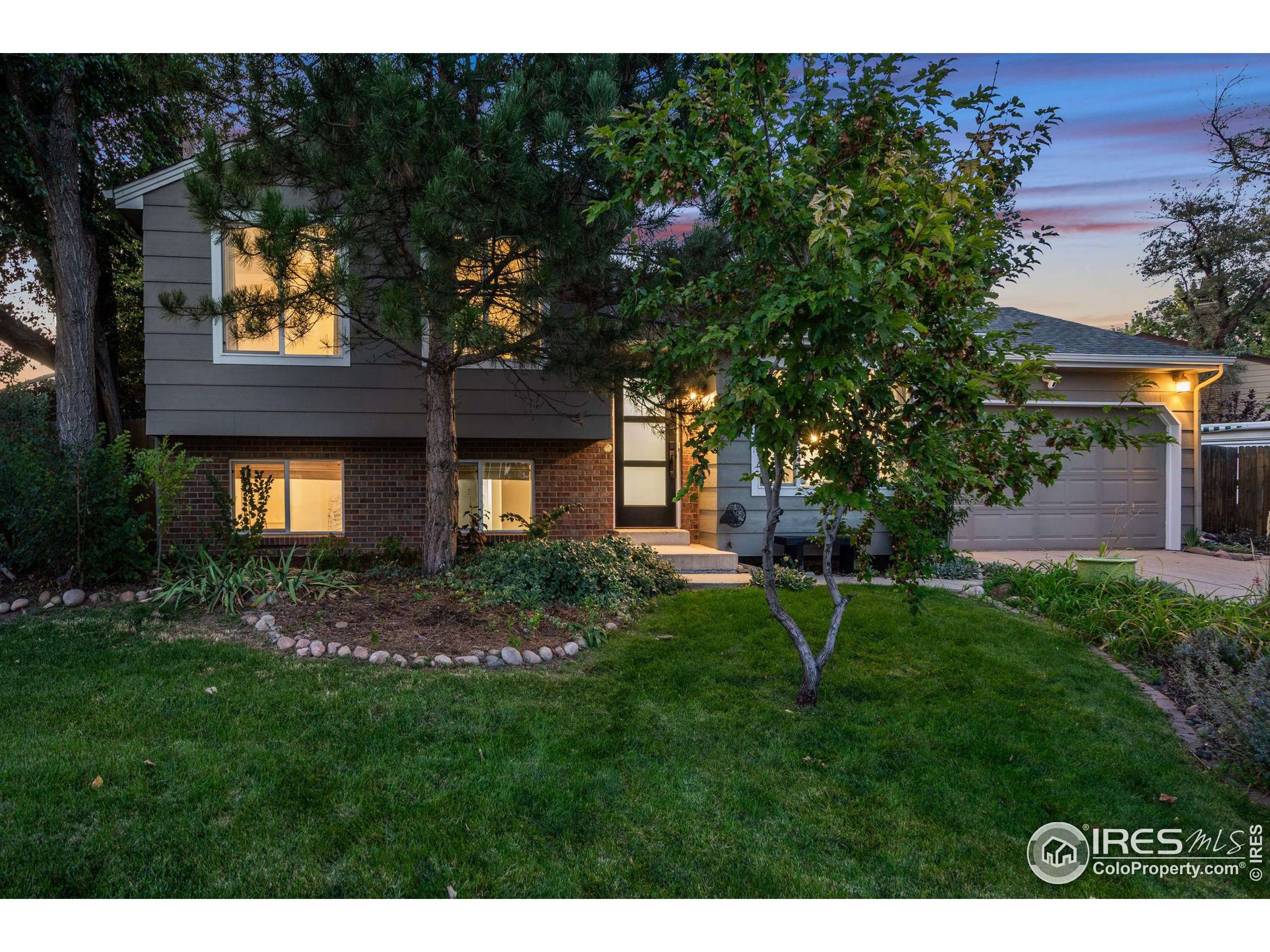 Fort Collins, CO 80526,637 Zuni Cir