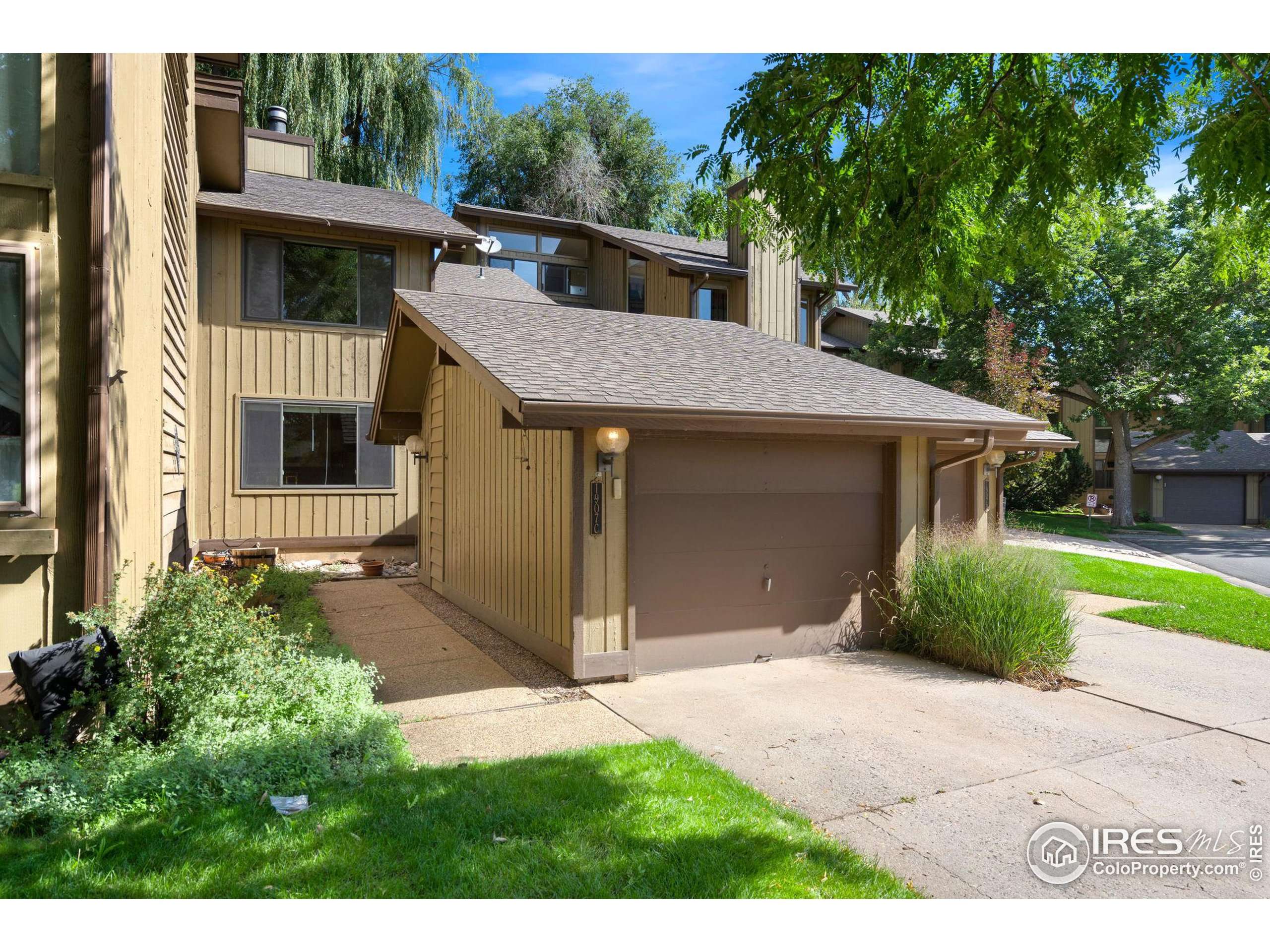 Fort Collins, CO 80526,1907 Waters Edge St