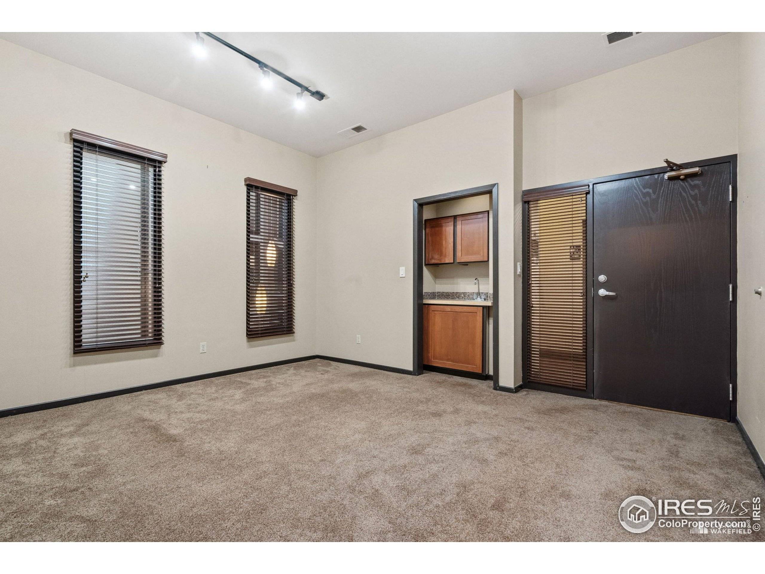 Fort Collins, CO 80521,425 W Mulberry St #108