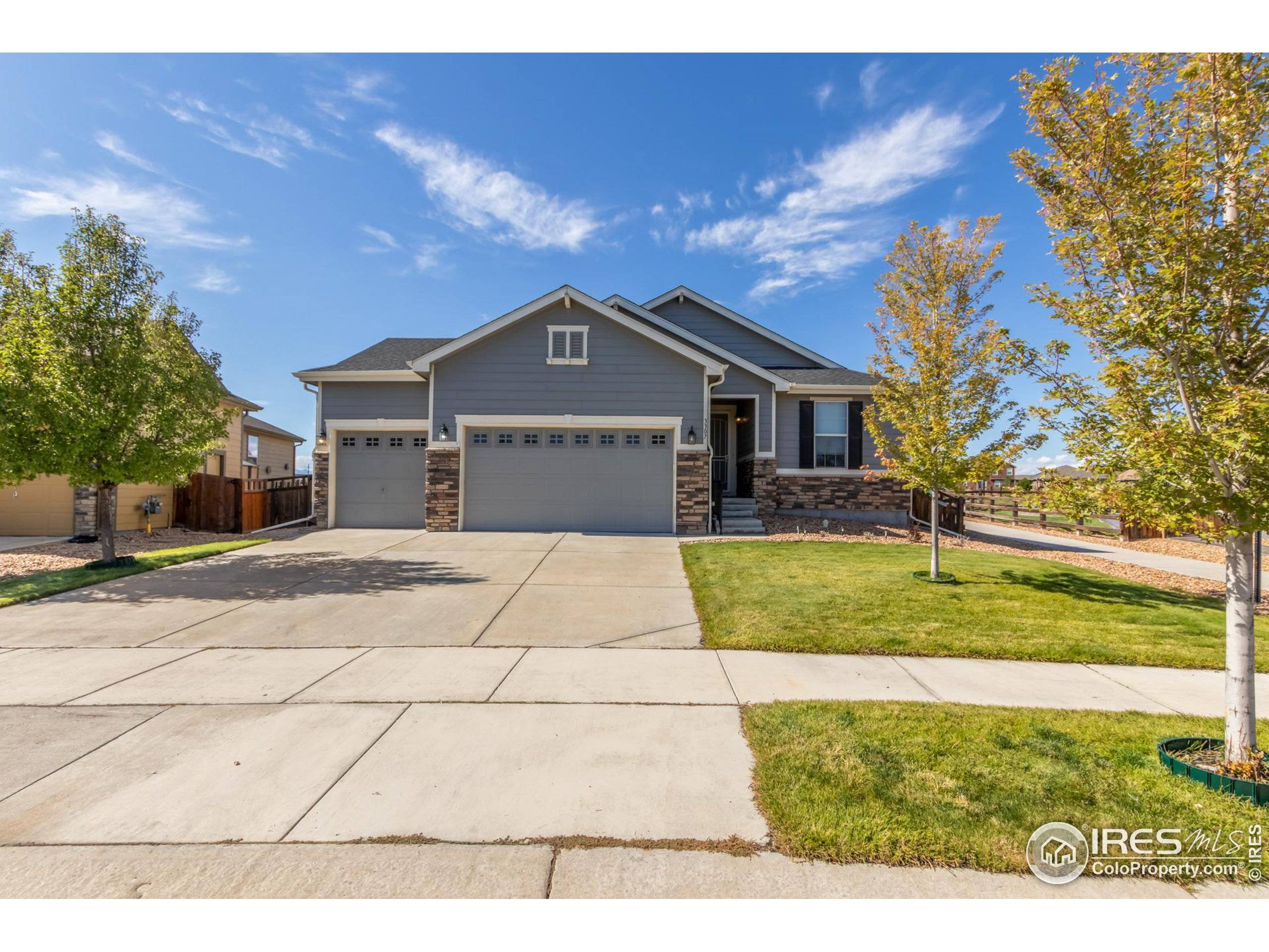 Dacono, CO 80514,3307 HAWTHORNE Ln