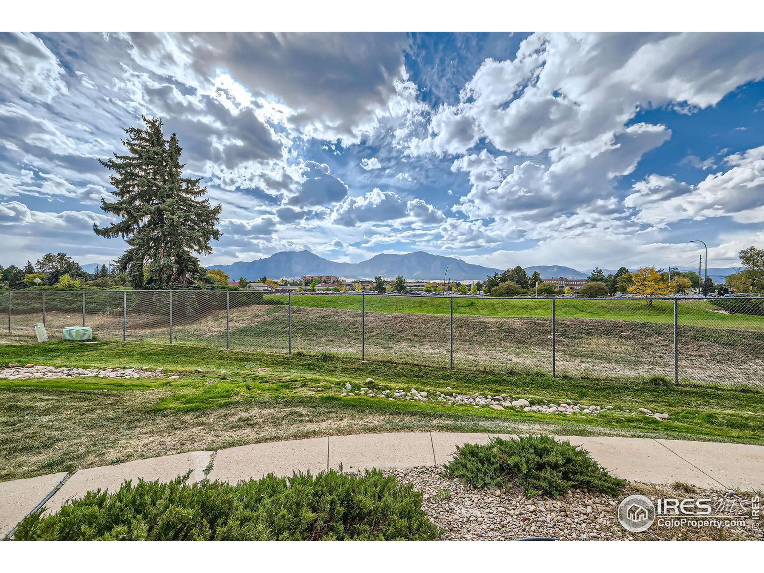 Boulder, CO 80303,695 Manhattan Dr #101