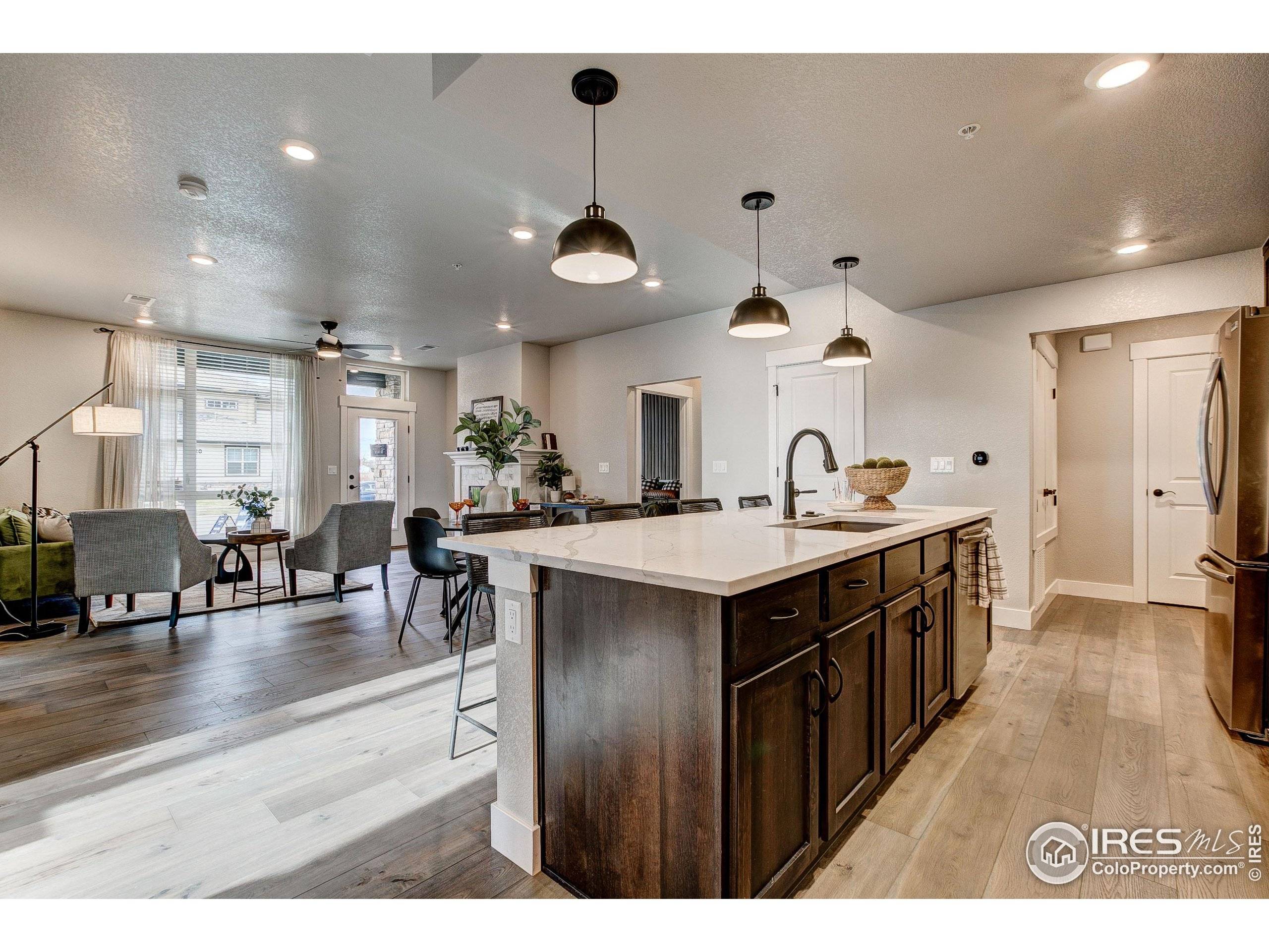 Fort Collins, CO 80524,975 Landmark Way ##4