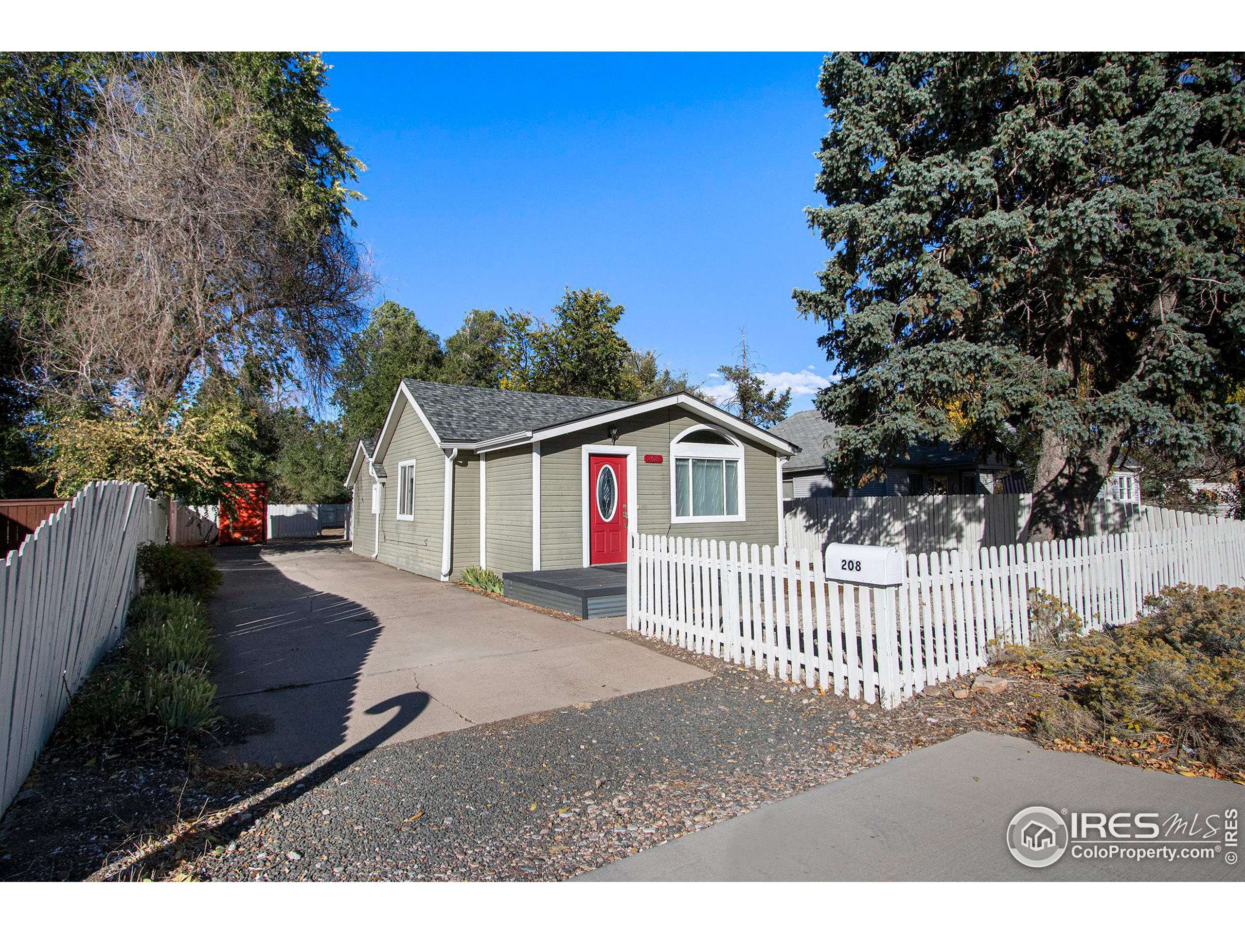 Fort Collins, CO 80524,208 E Lincoln Ave