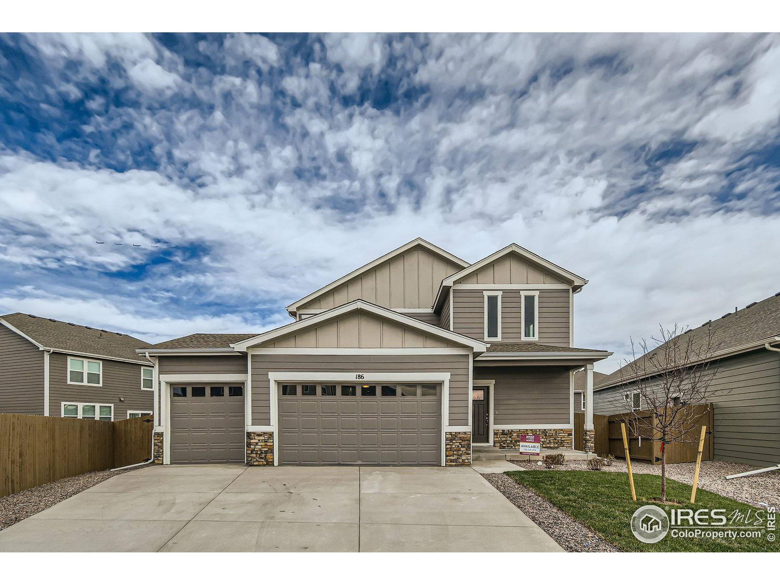 Lochbuie, CO 80603,186 Bird Way