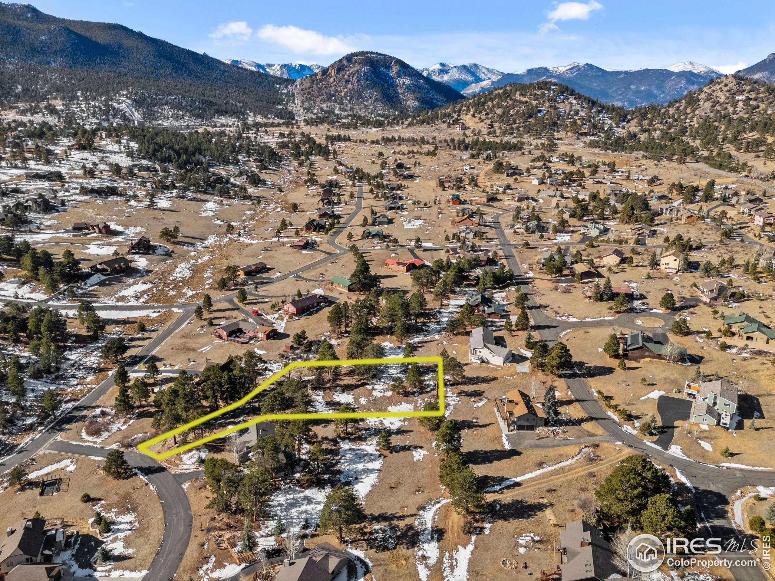 Estes Park, CO 80517,407 Pawnee Dr