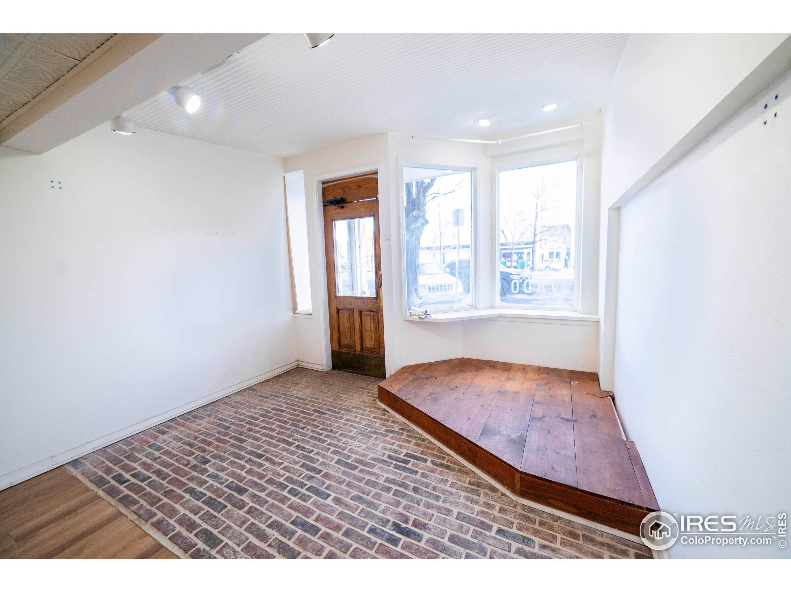 Fort Collins, CO 80524,177 N College Ave