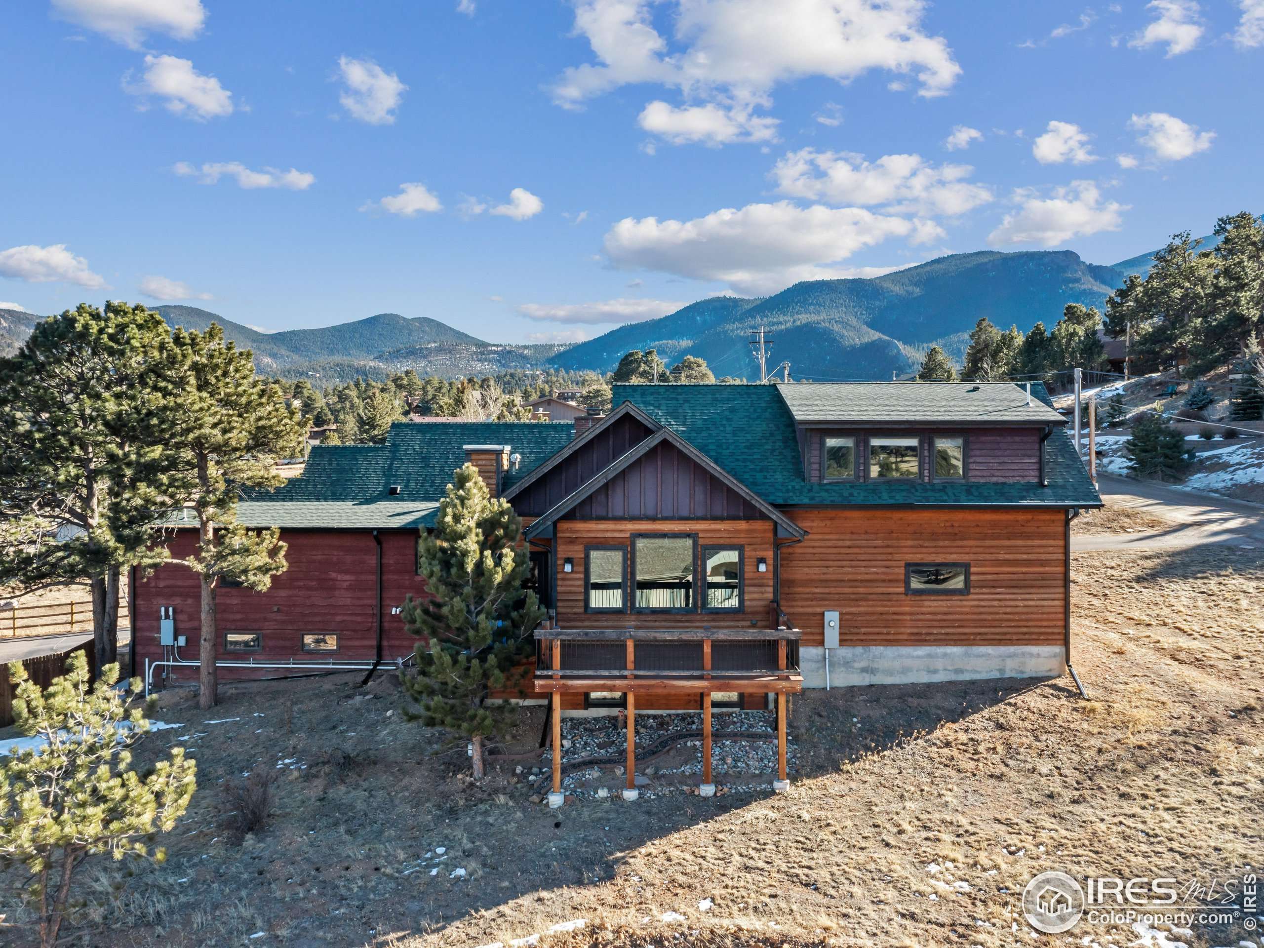 Estes Park, CO 80517,609 Whispering Pines Dr