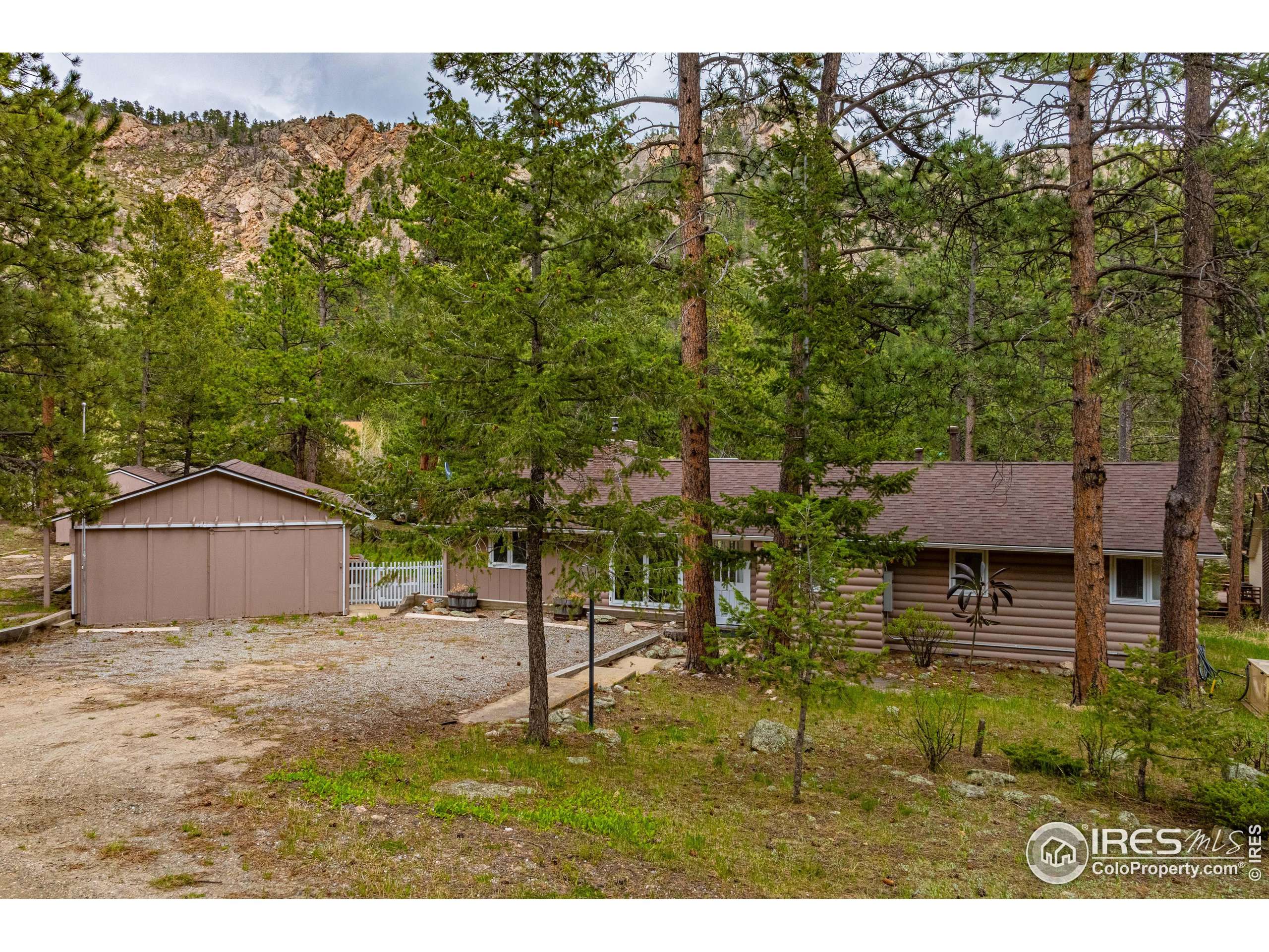 Lyons, CO 80540,332 Cedar Dr