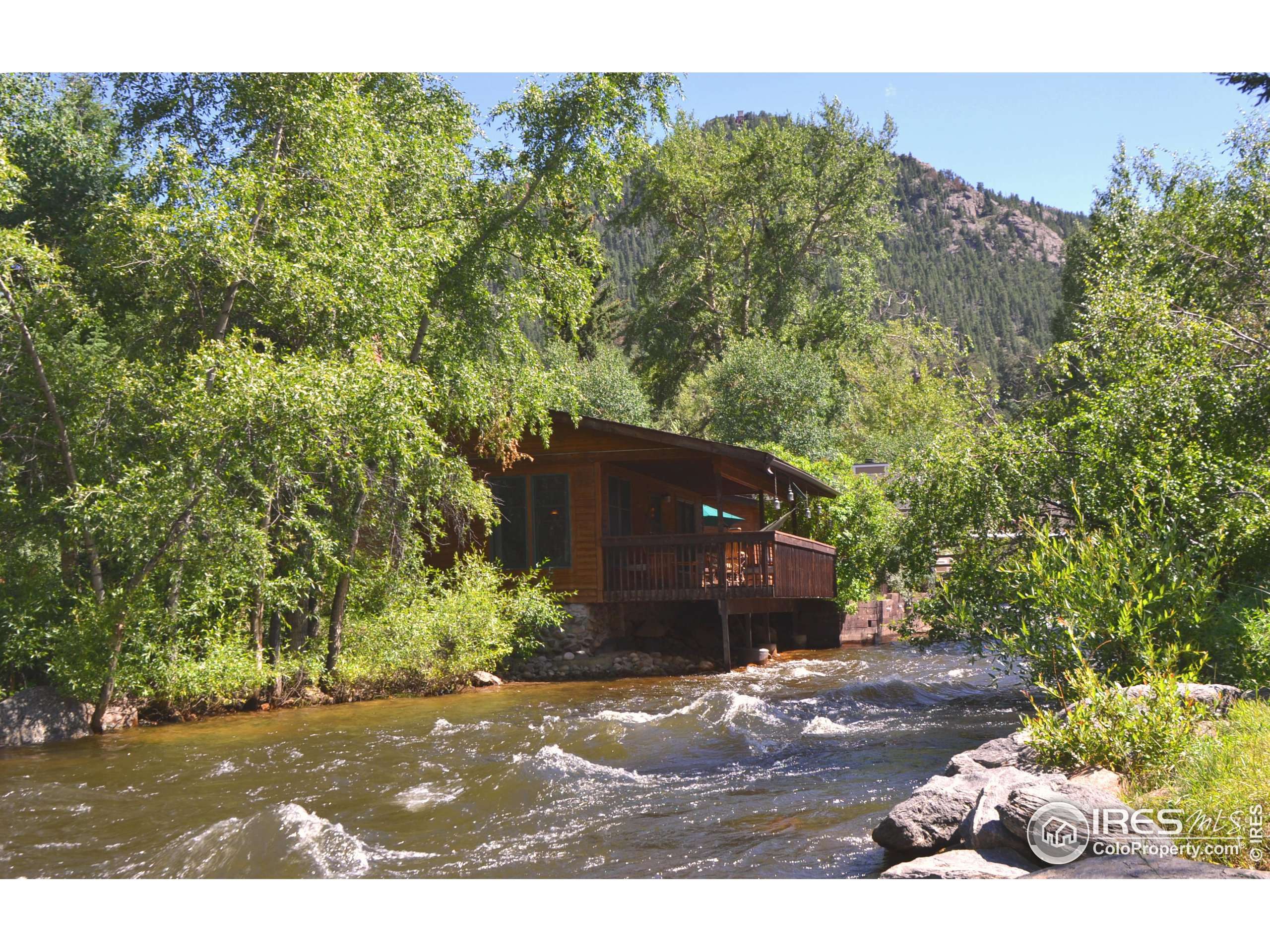 Estes Park, CO 80517,249 E Riverside Dr