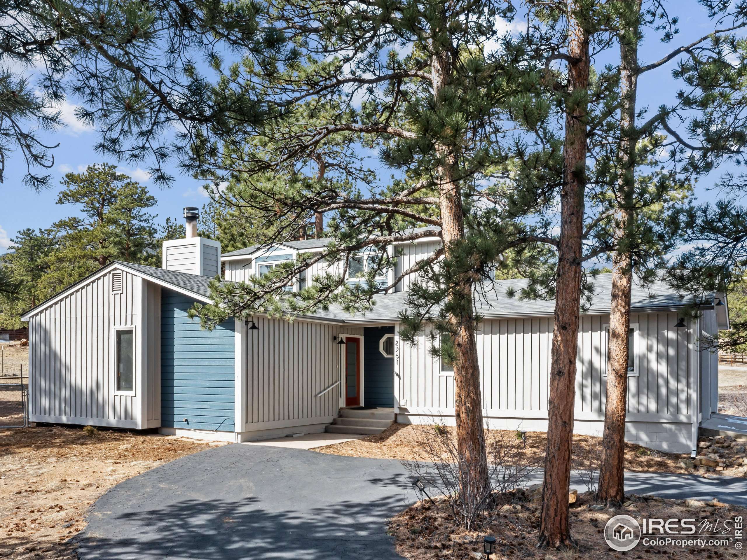 Estes Park, CO 80517,2251 Larkspur Ave