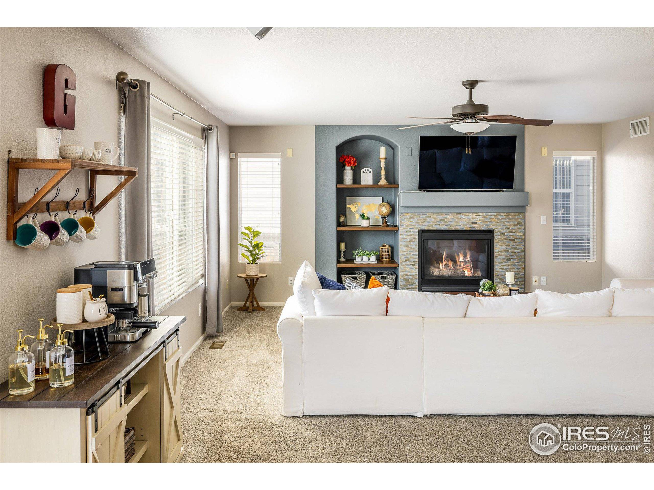 Longmont, CO 80504,2353 Aral Dr