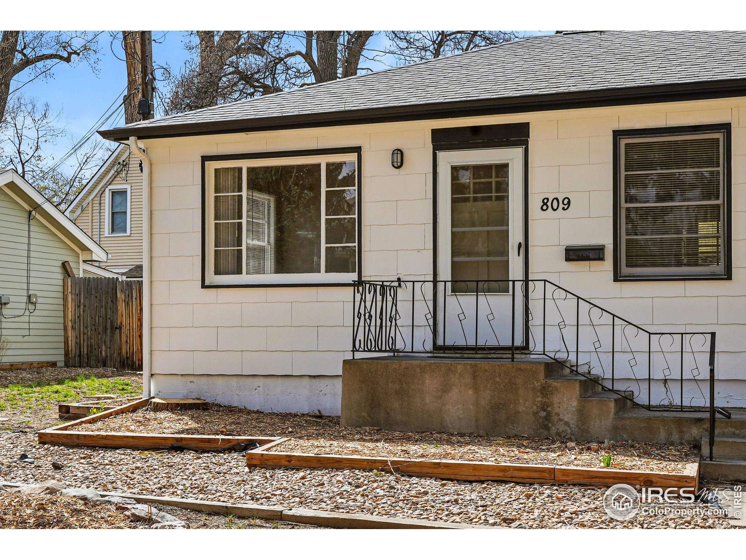Longmont, CO 80501,809 Sunset St