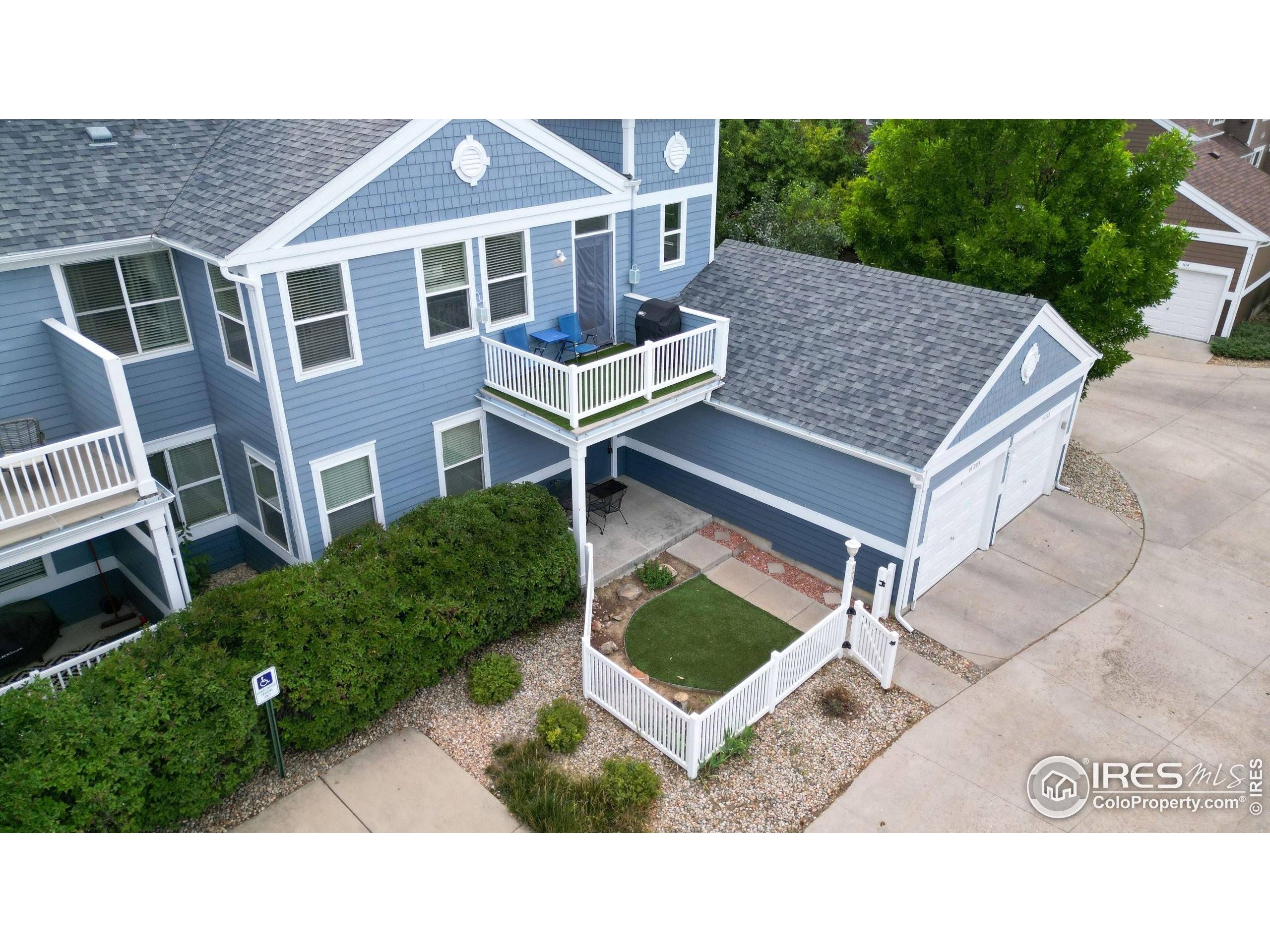 Loveland, CO 80538,2067 Grays Peak Dr #203