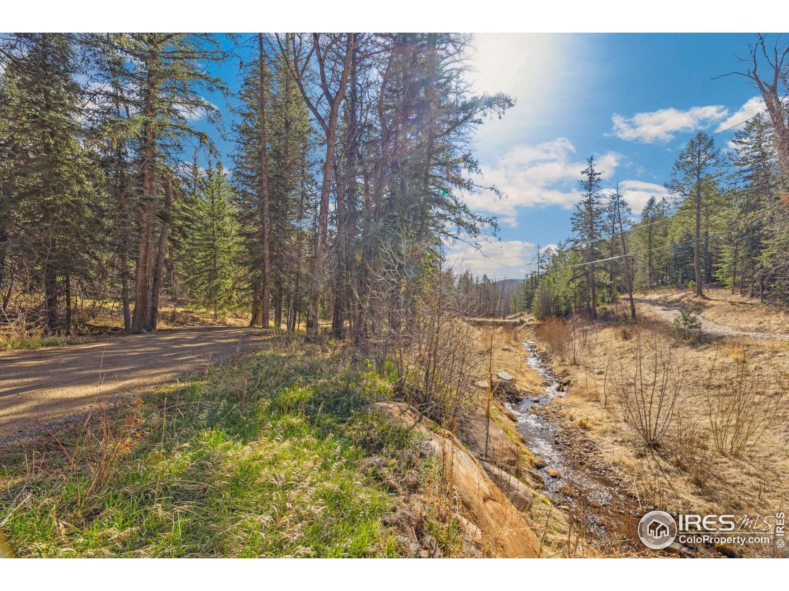 Glen Haven, CO 80532,755 Fox Creek Rd
