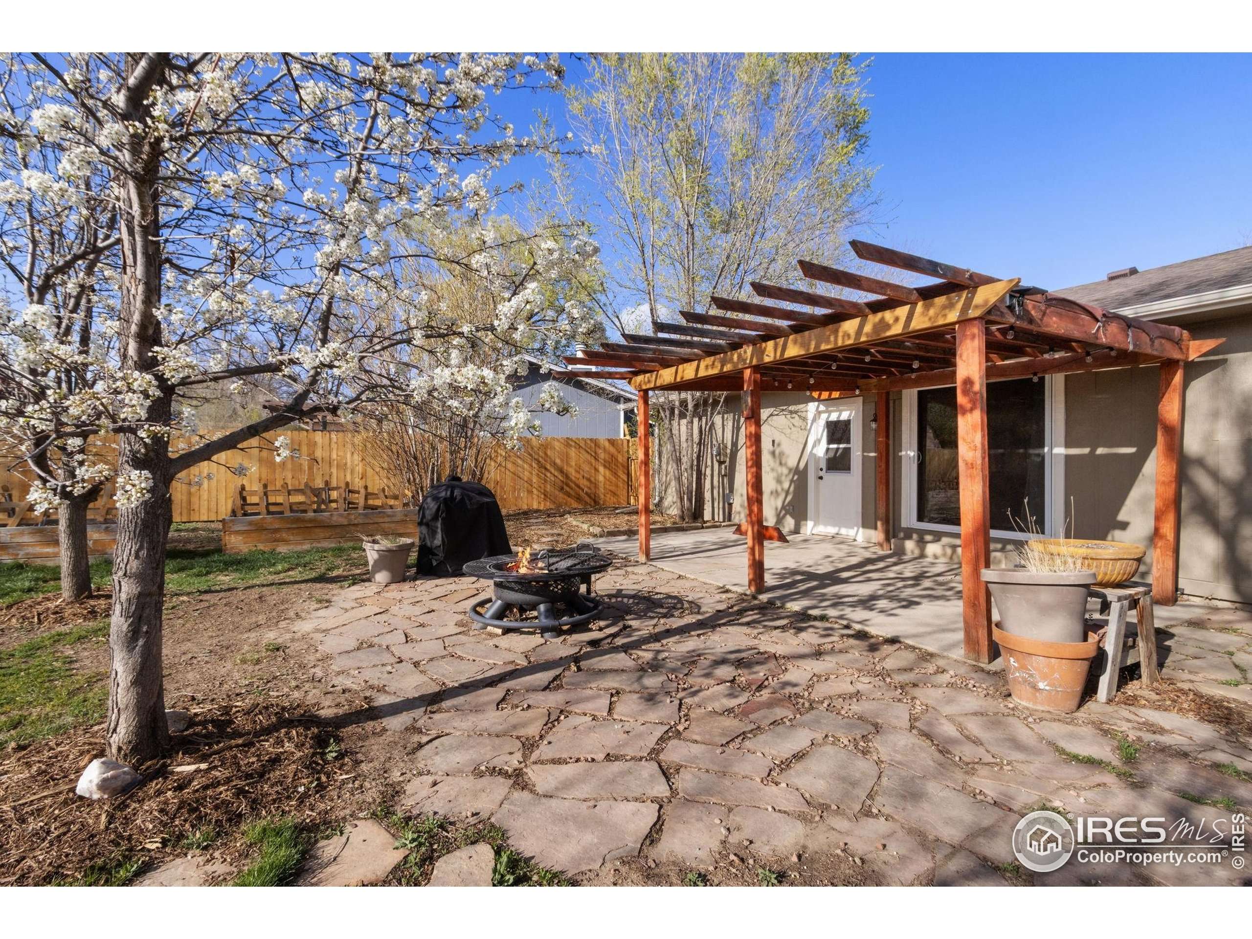 Loveland, CO 80537,2139 Donna Ct