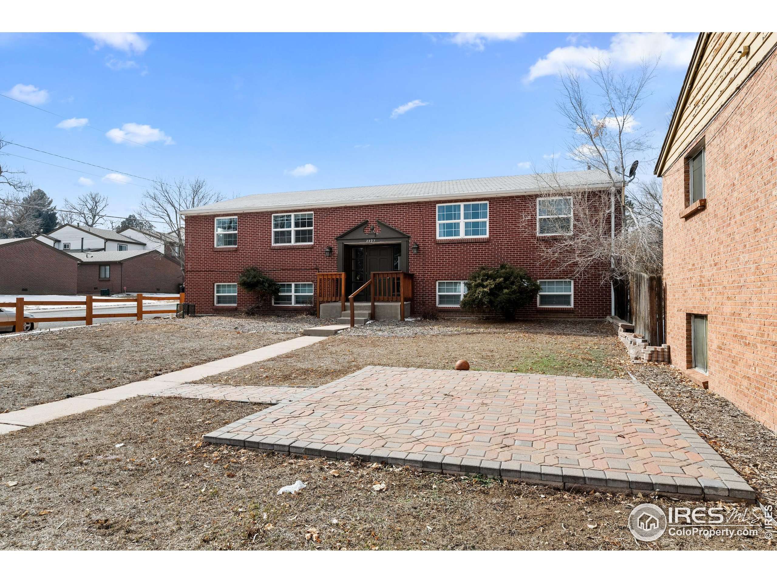 Denver, CO 80222,2397 S Locust St