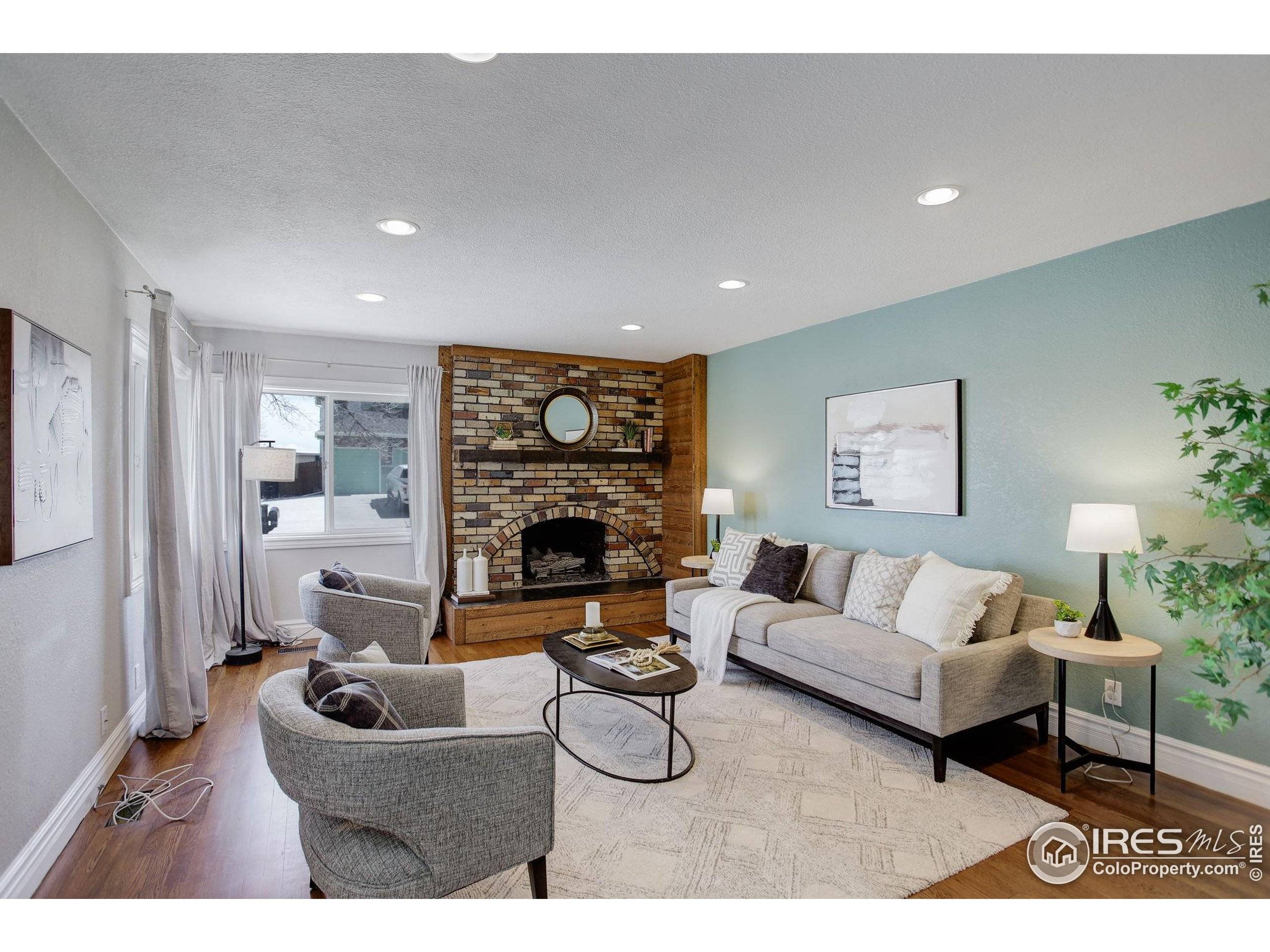 Longmont, CO 80501,319 Carter Ln