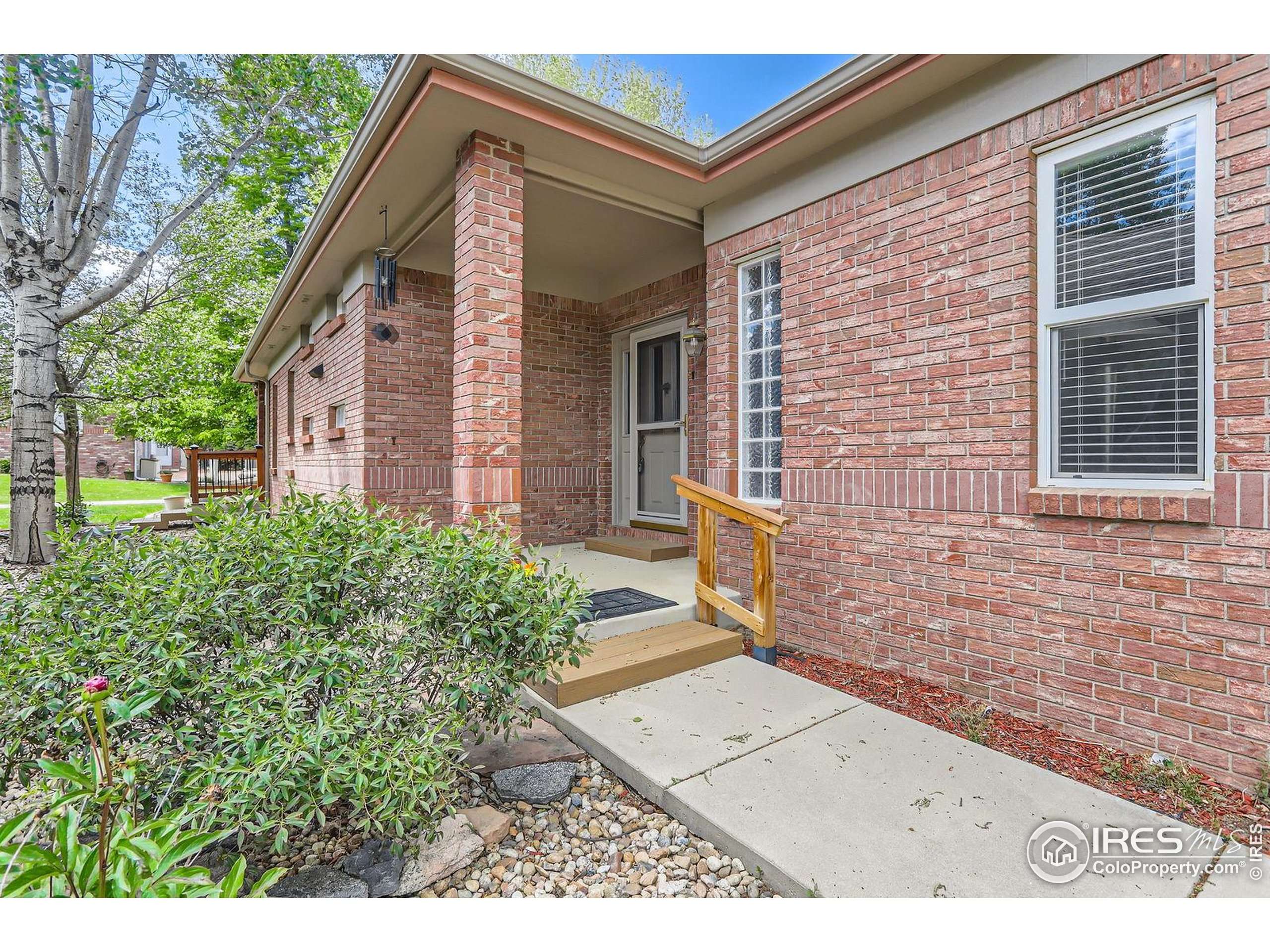 Longmont, CO 80503,1012 Boxelder Cir