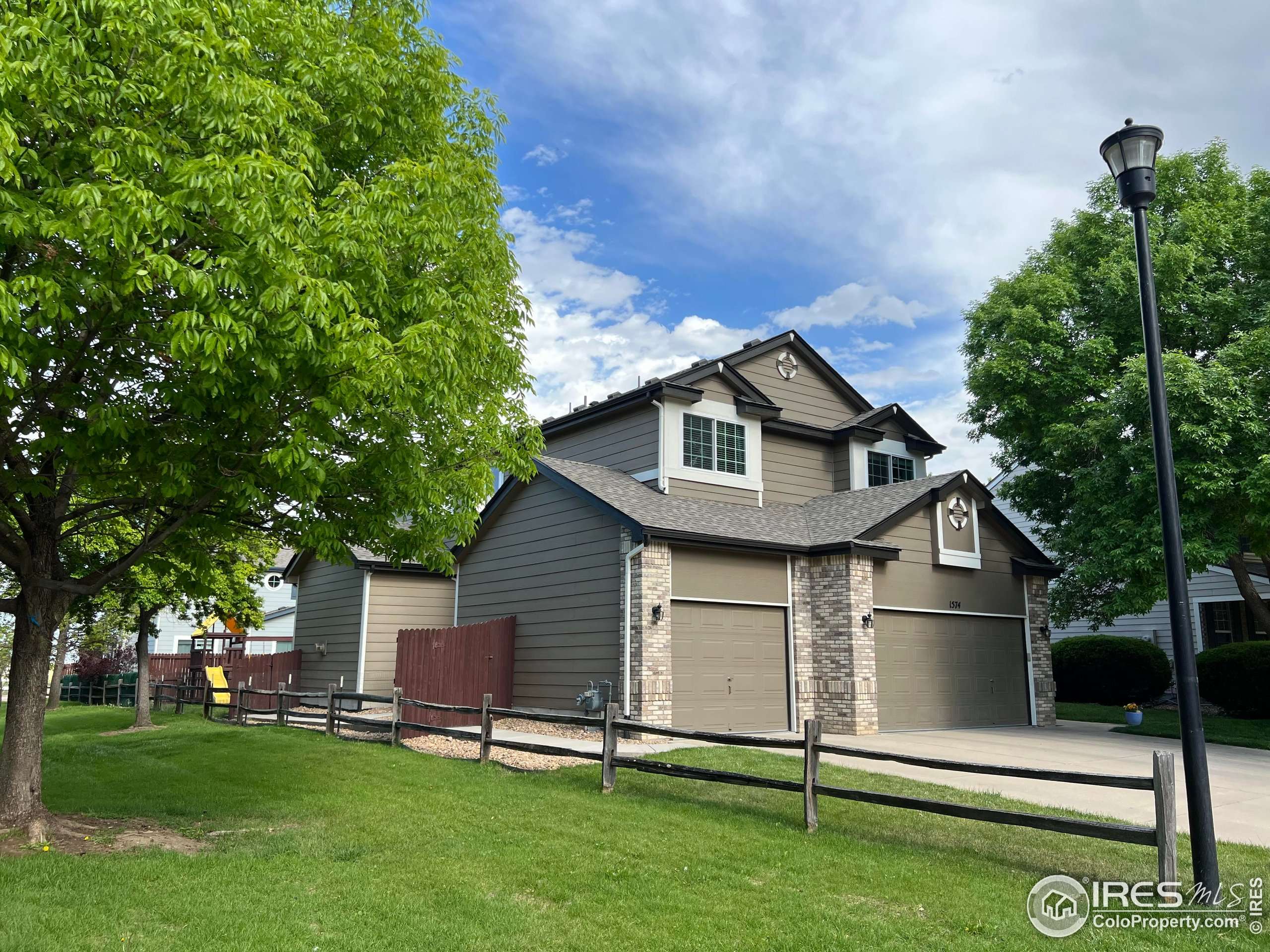 Longmont, CO 80504,1574 Goshawk Dr