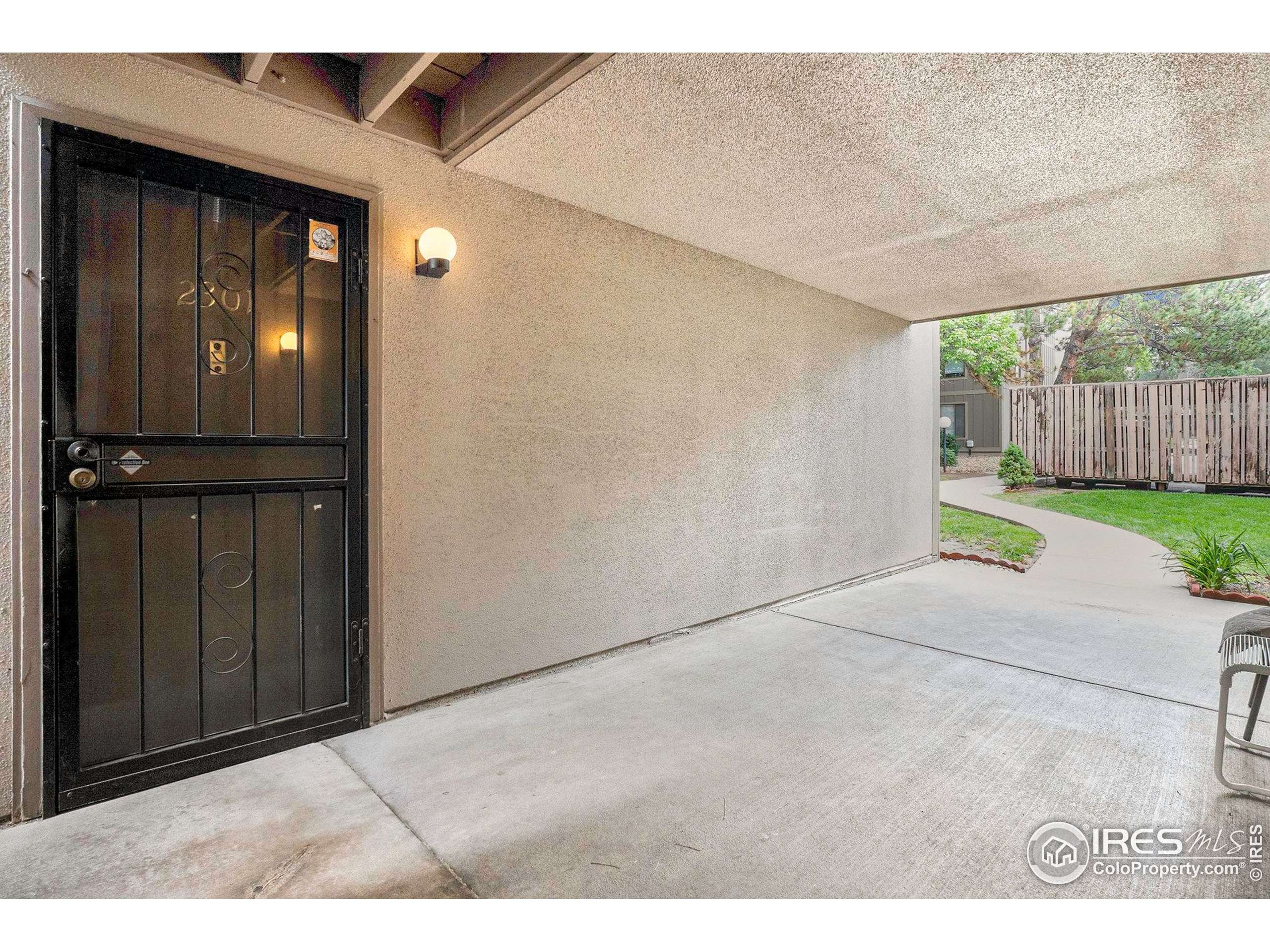 Denver, CO 80231,2525 S Dayton Way S #2301